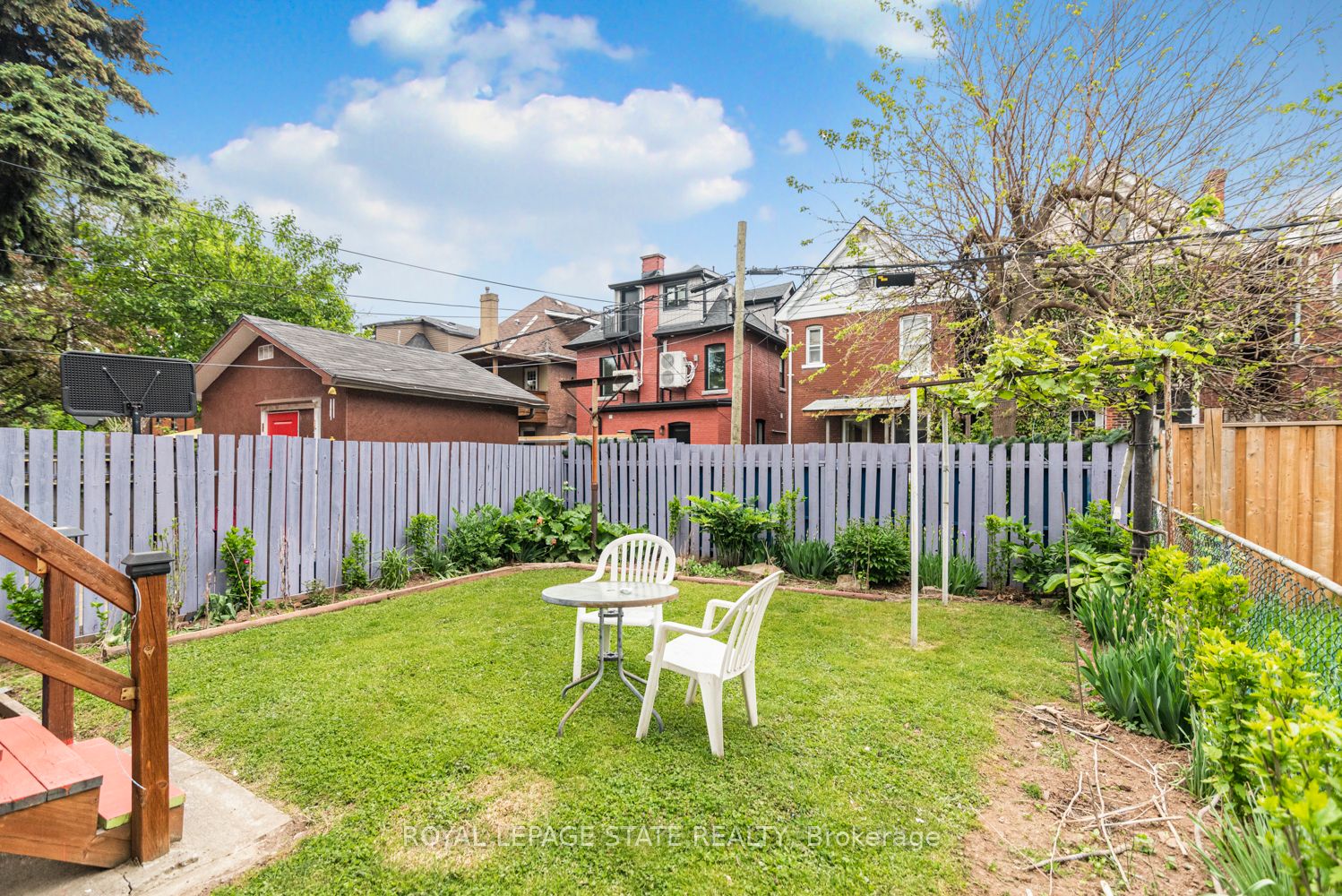 44 Arthur Avenue N Property Photo 35