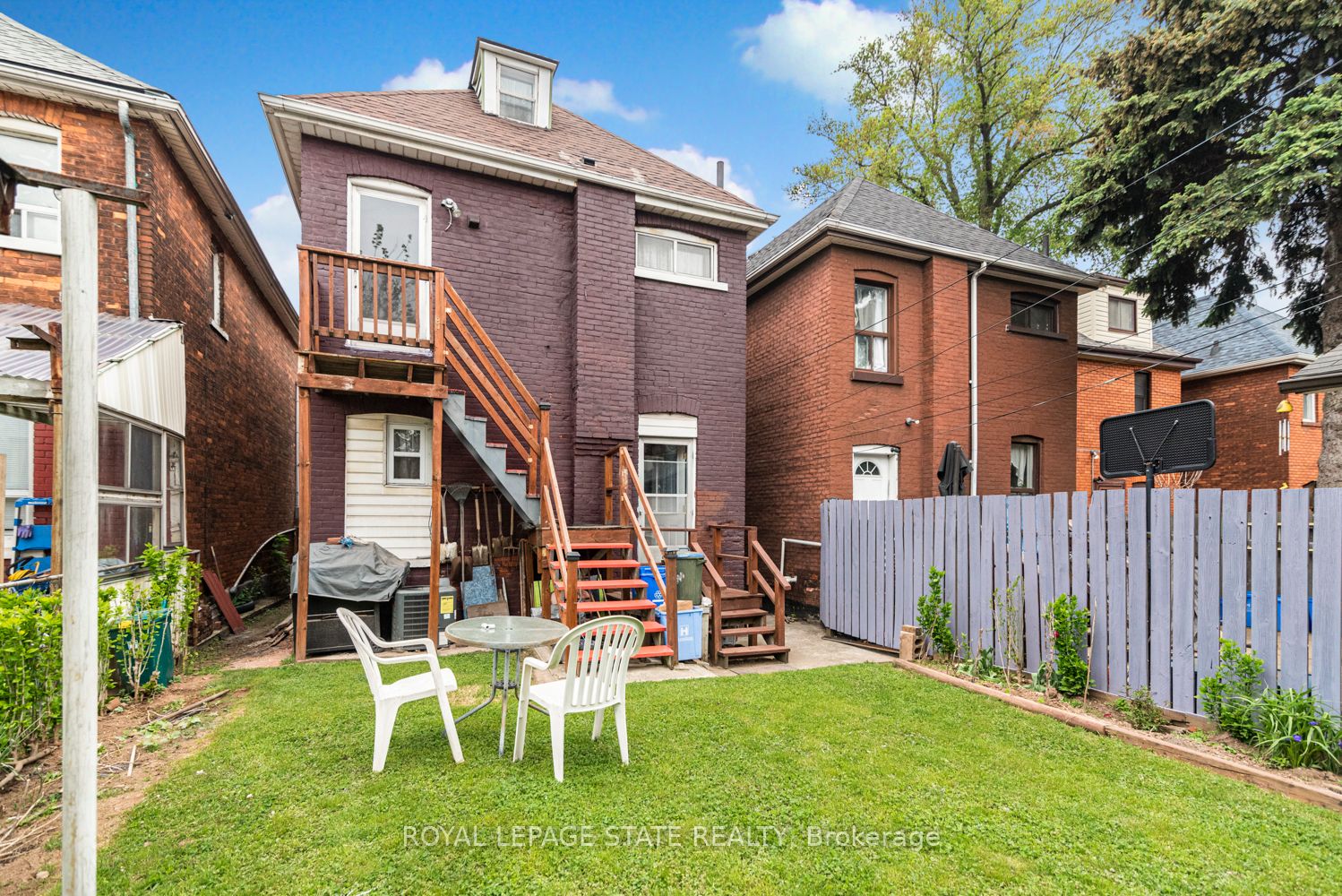 44 Arthur Avenue N Property Photo 39