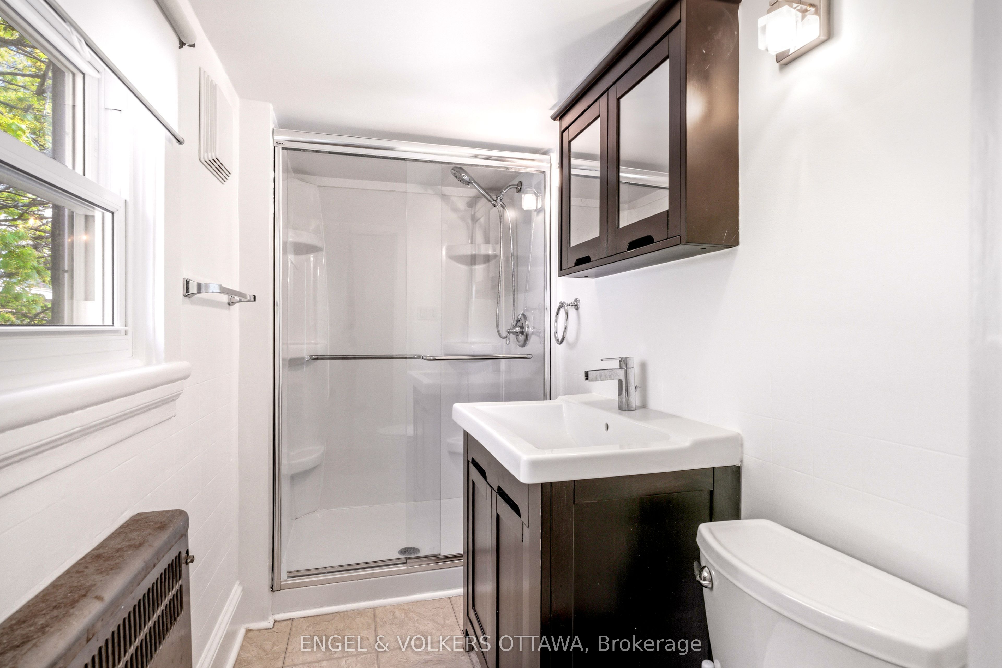 491 Mcleod Street Property Photo 25