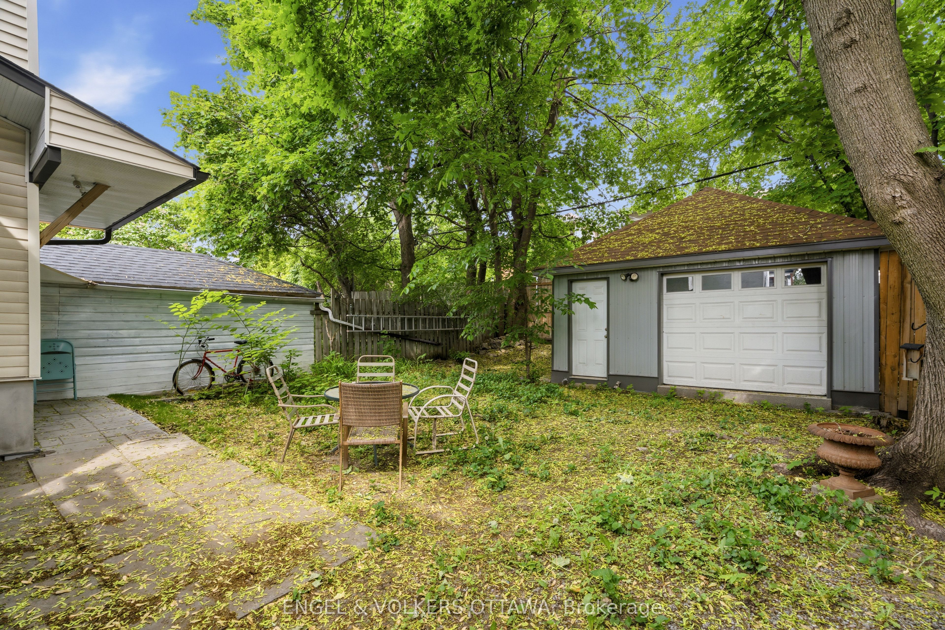 491 Mcleod Street Property Photo 40