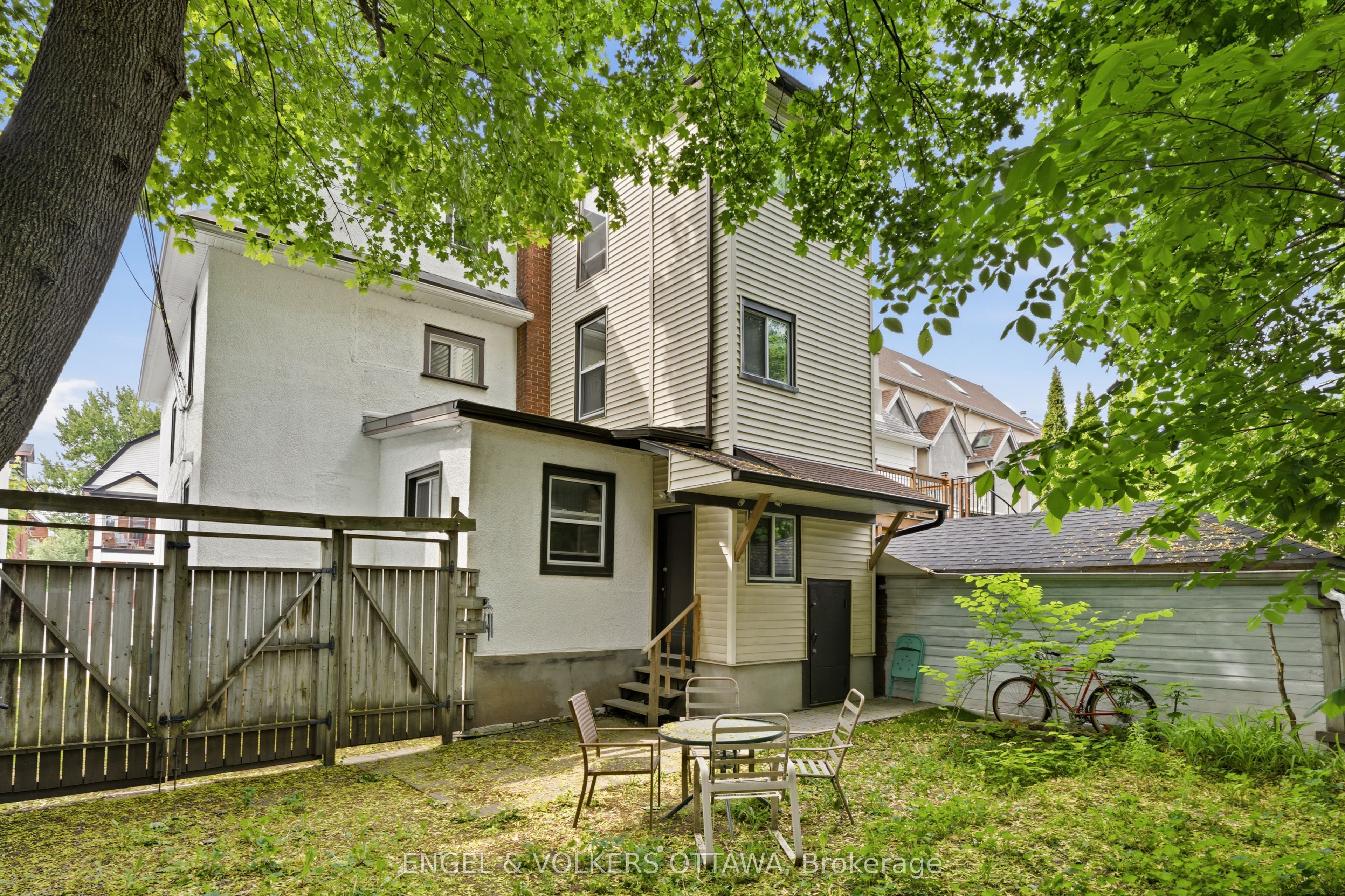 491 Mcleod Street Property Photo 41