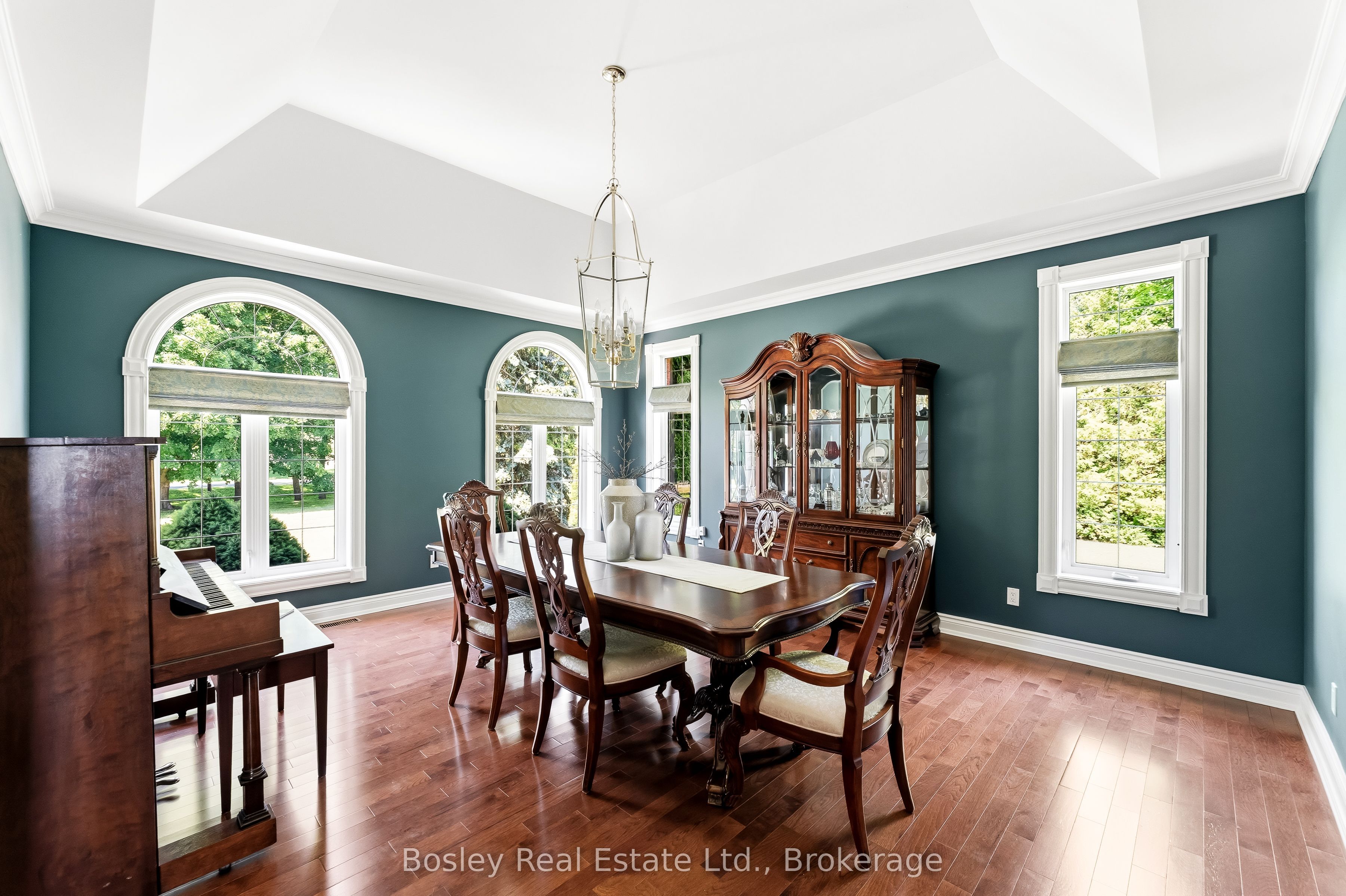 353 Lakeshore Road Property Photo 14