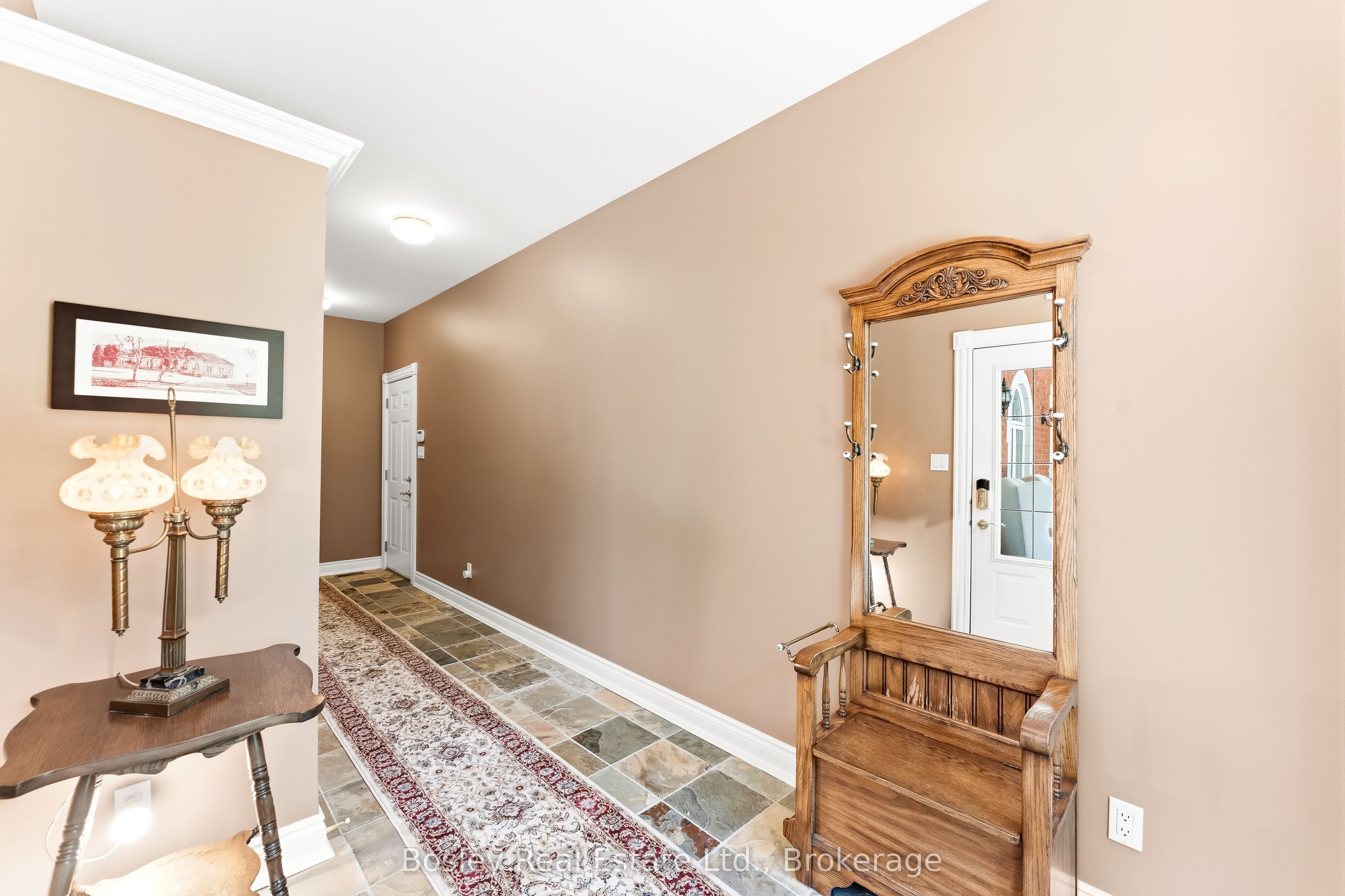 353 Lakeshore Road Property Photo 20