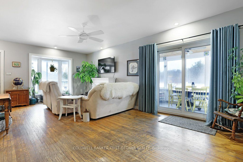 3968 Diamondview Road Property Photo 12