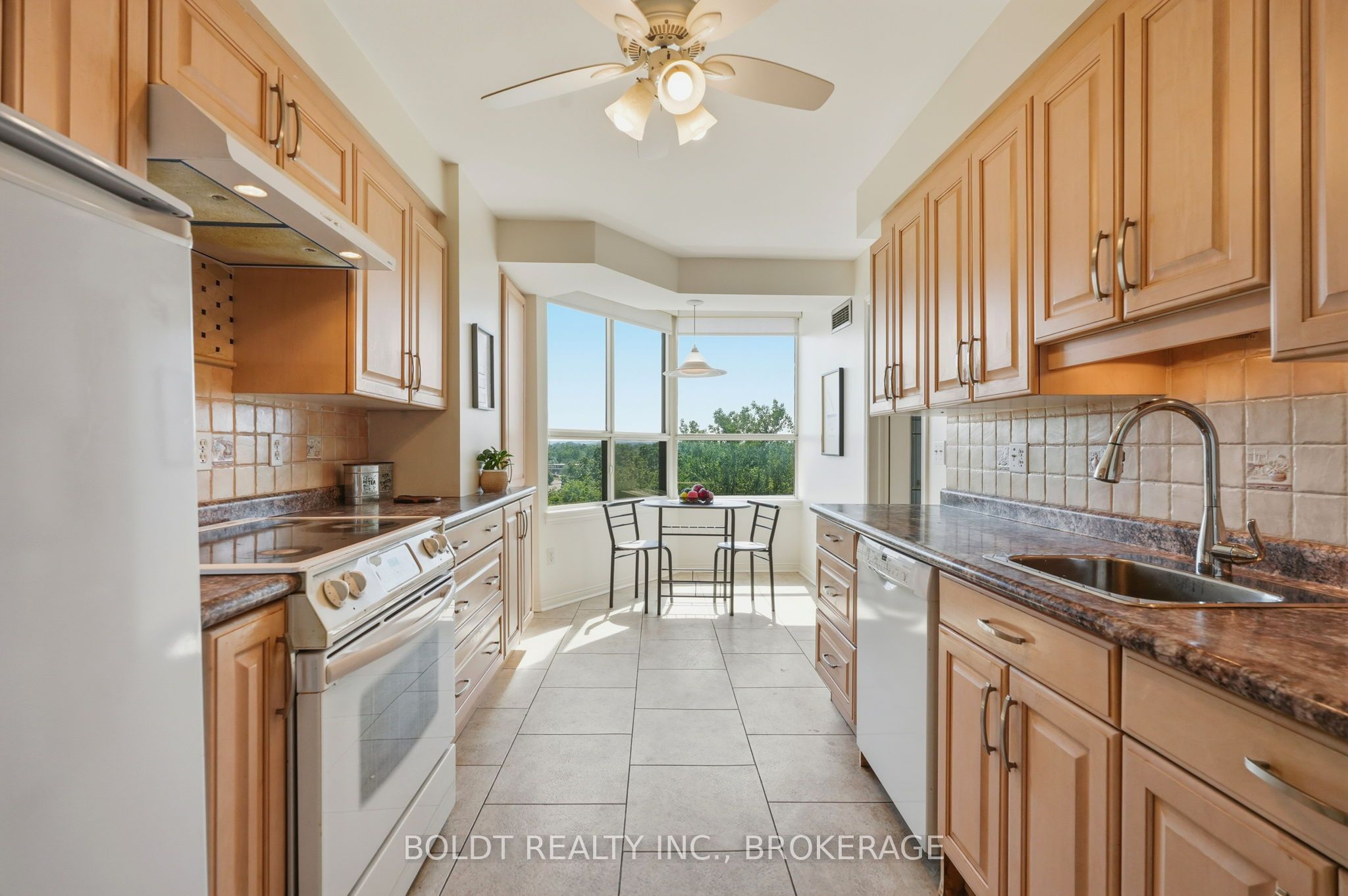 3 Towering Heights Boulevard 702 Property Photo 18
