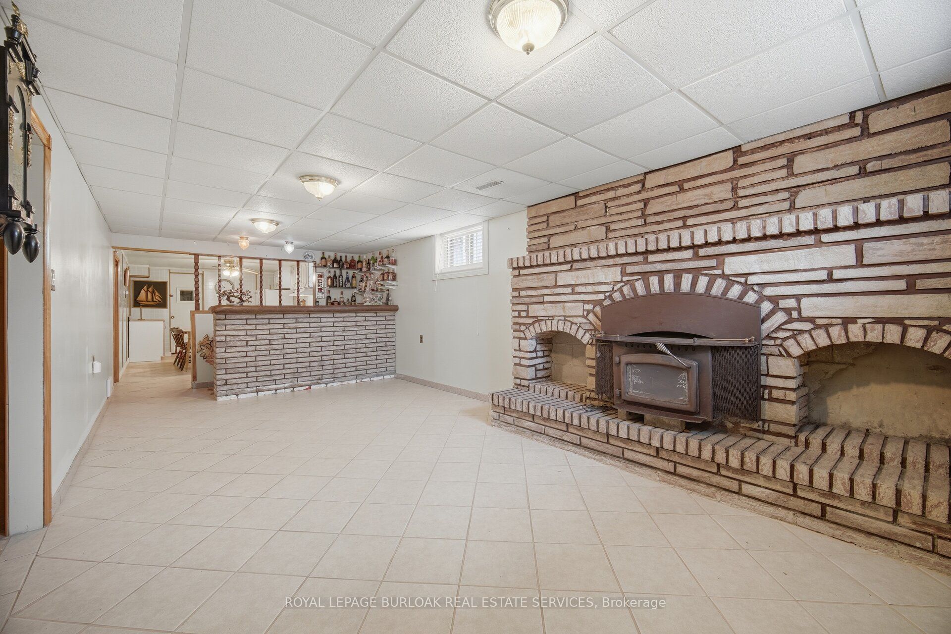 31 Summercrest Drive Property Photo 29