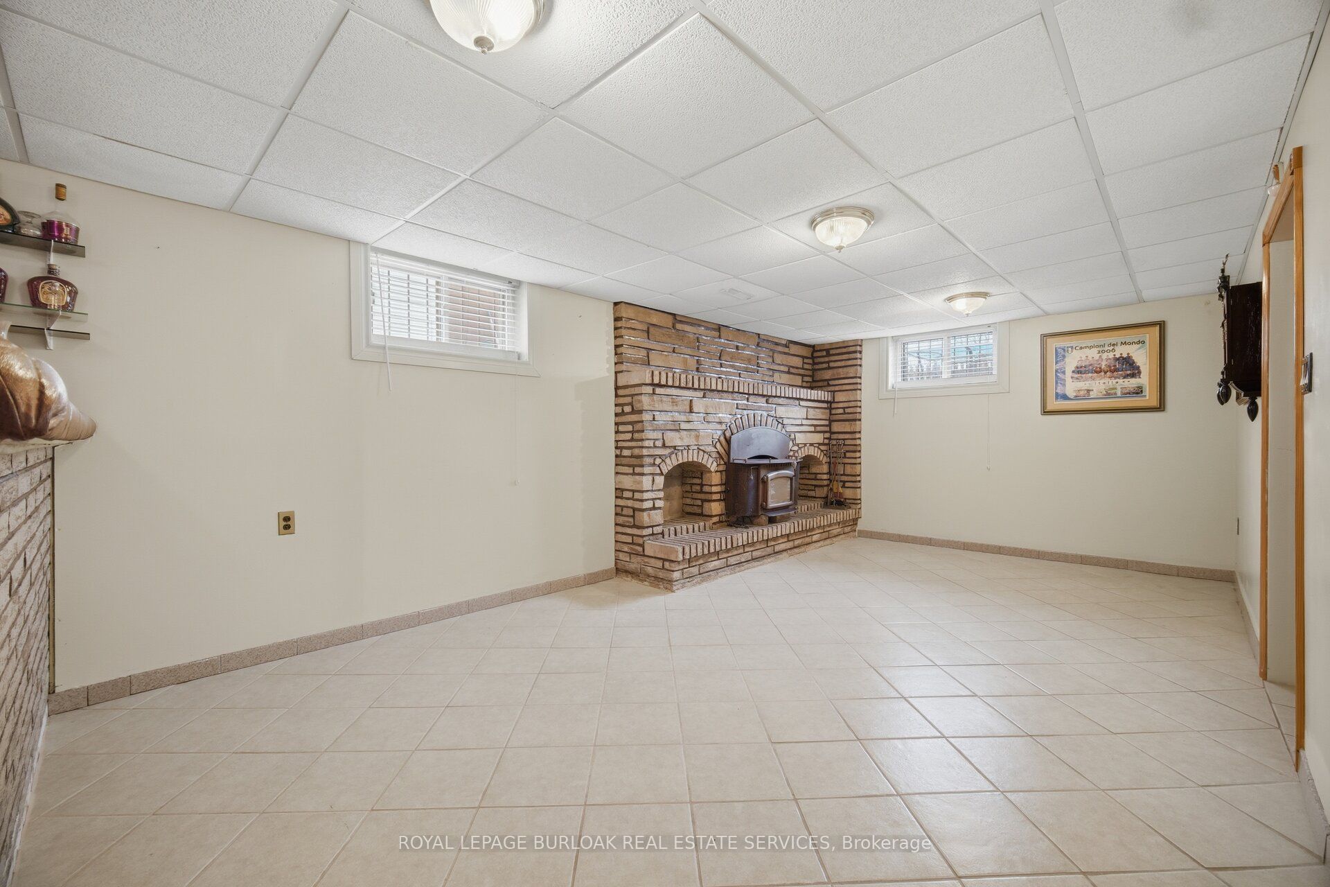 31 Summercrest Drive Property Photo 30