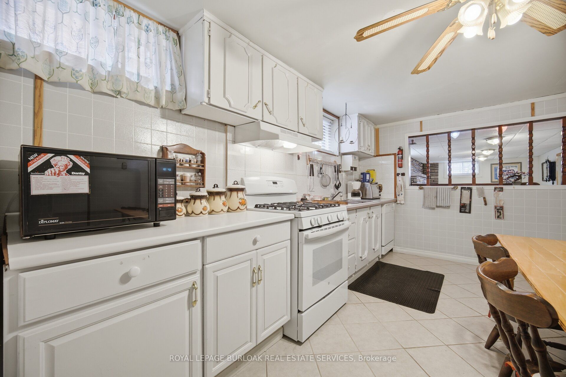 31 Summercrest Drive Property Photo 35
