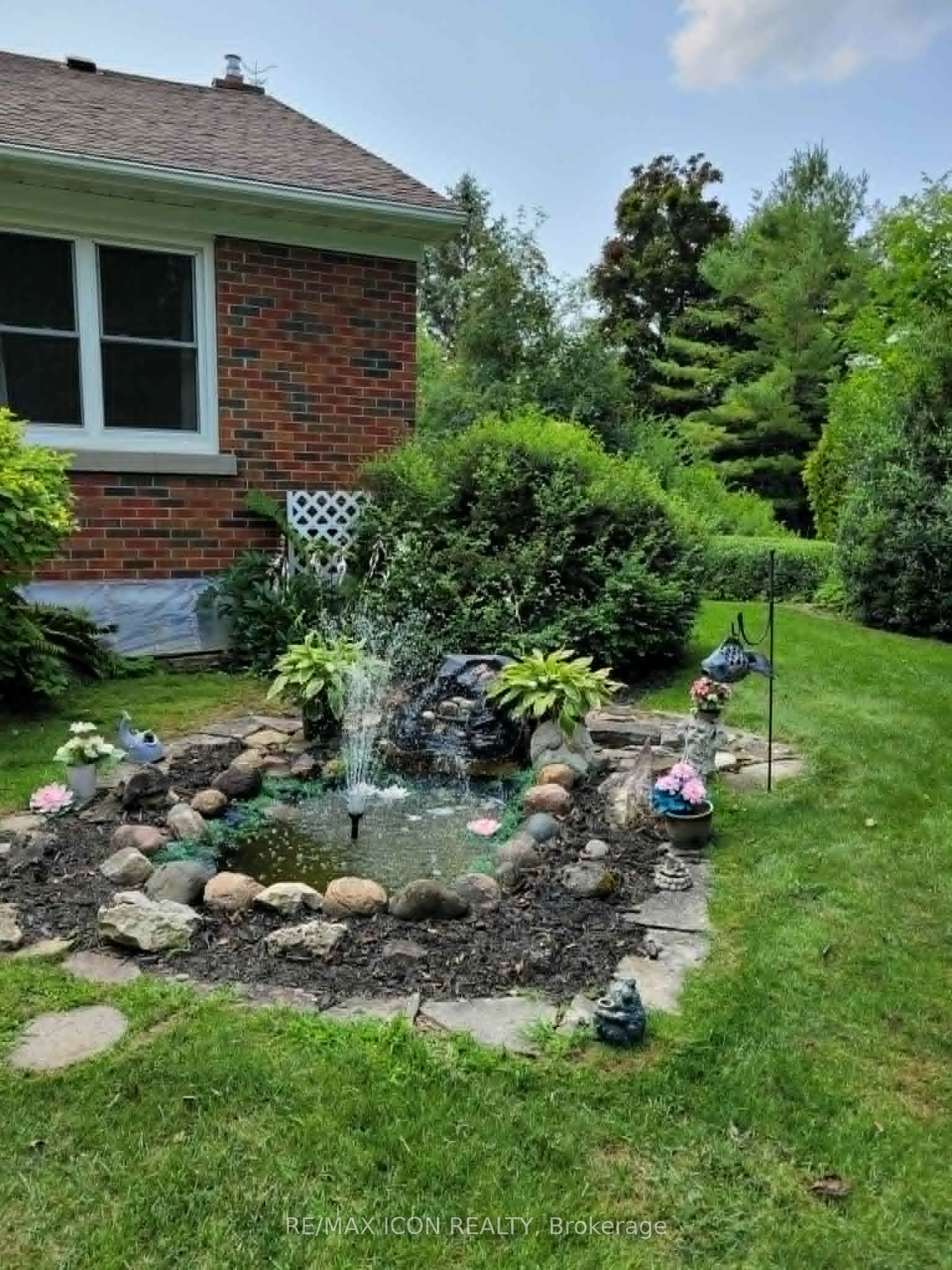 1385 7th Avenue W Property Photo 19