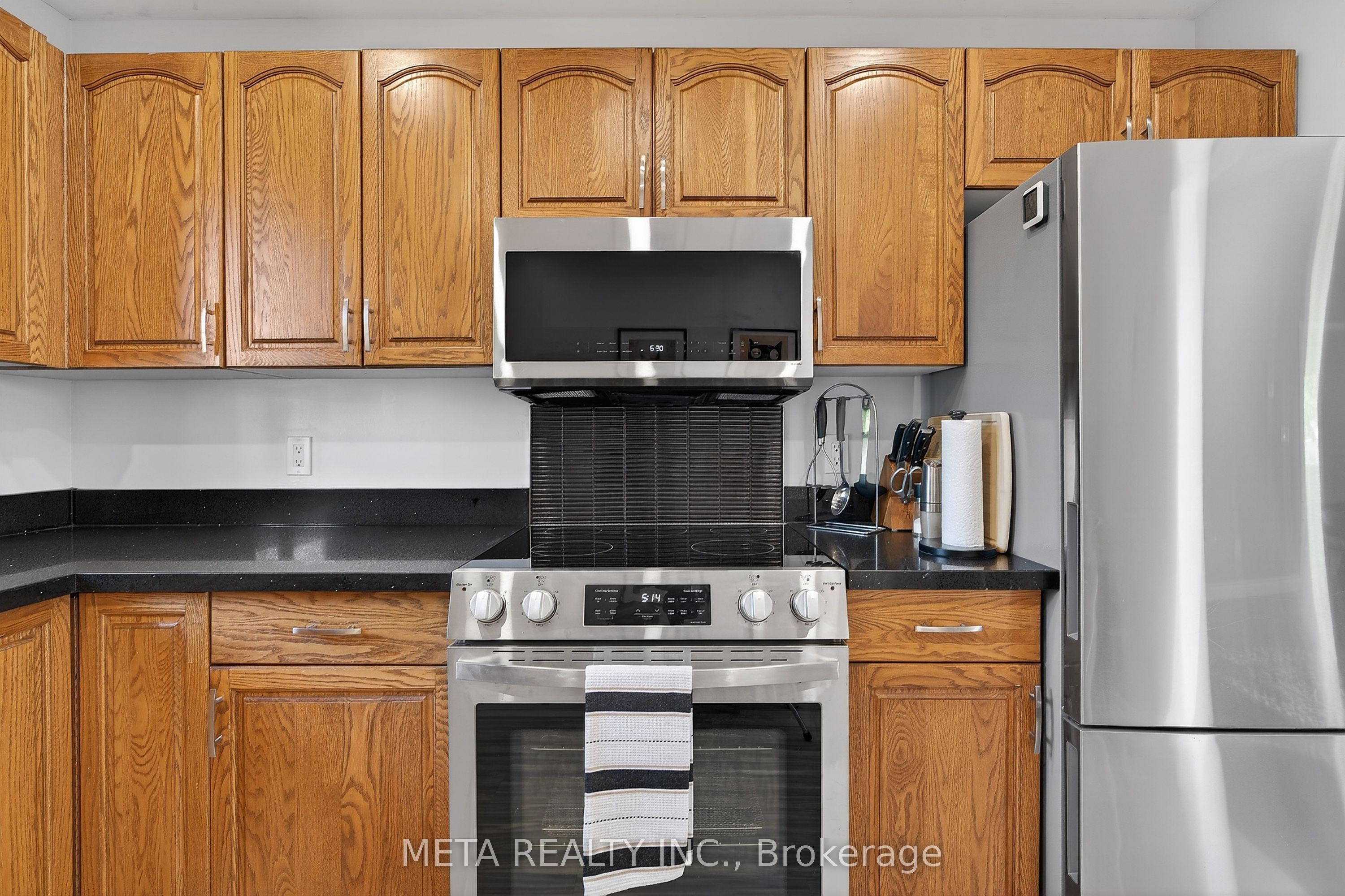 865 27th Street Property Photo 15
