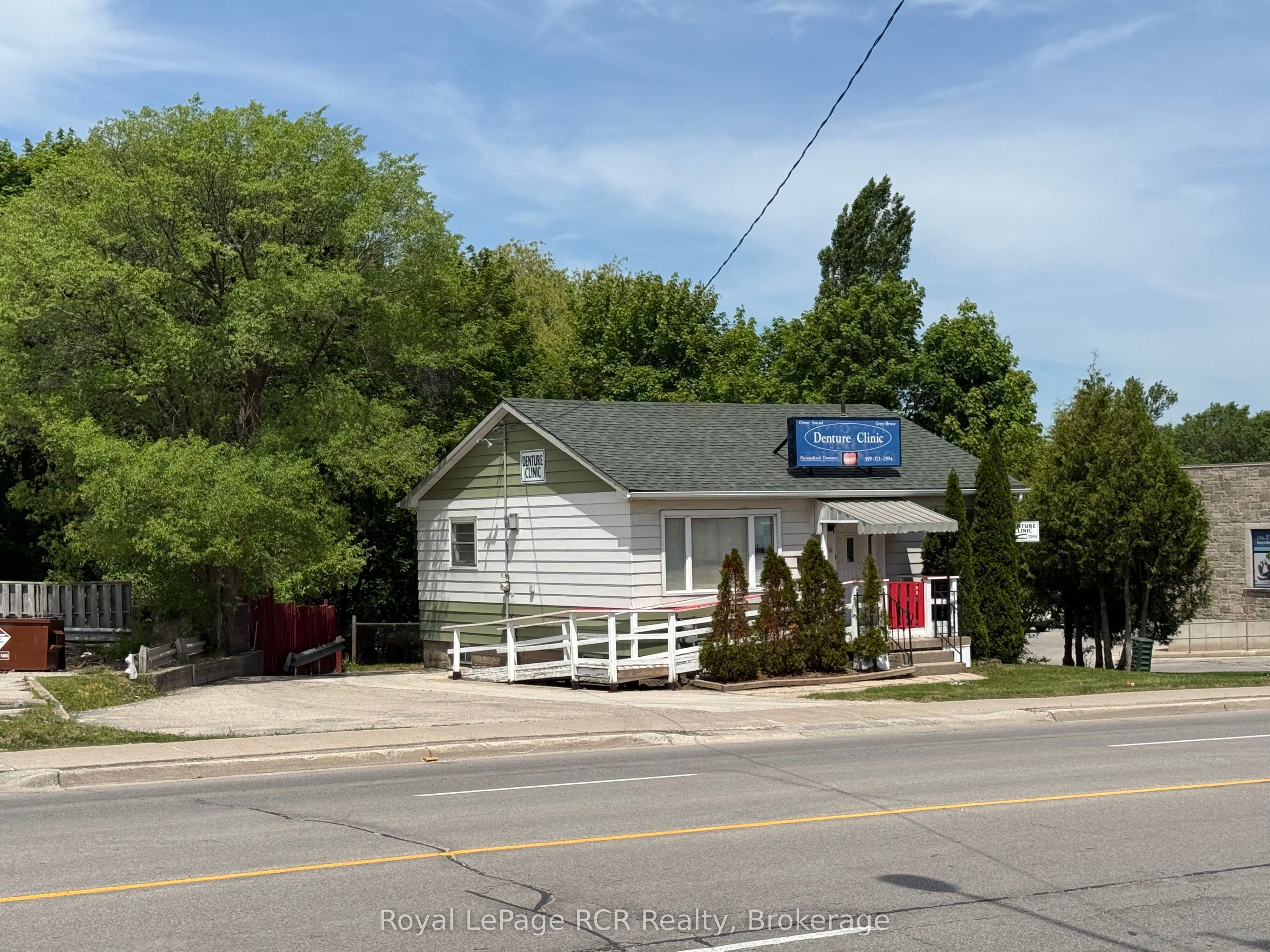 1514 9th Avenue E Property Photo 1