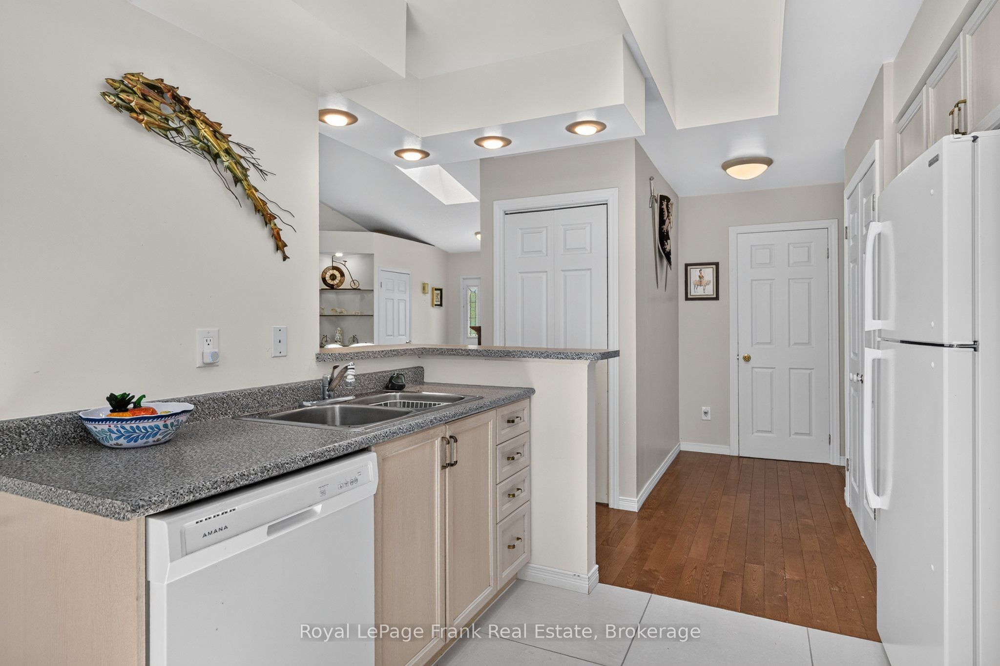 2 Ideal Point Road S Property Photo 16