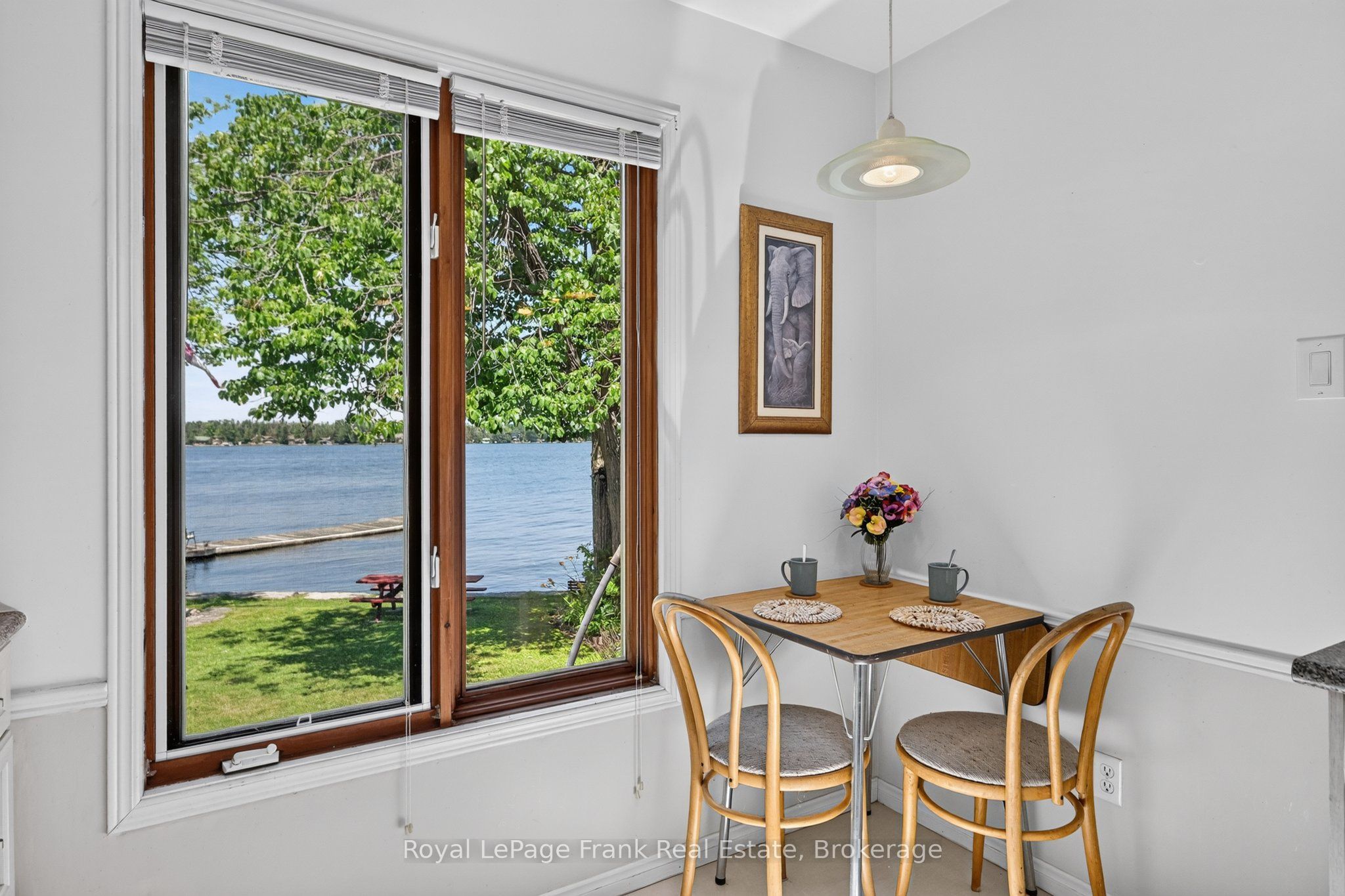 2 Ideal Point Road S Property Photo 18