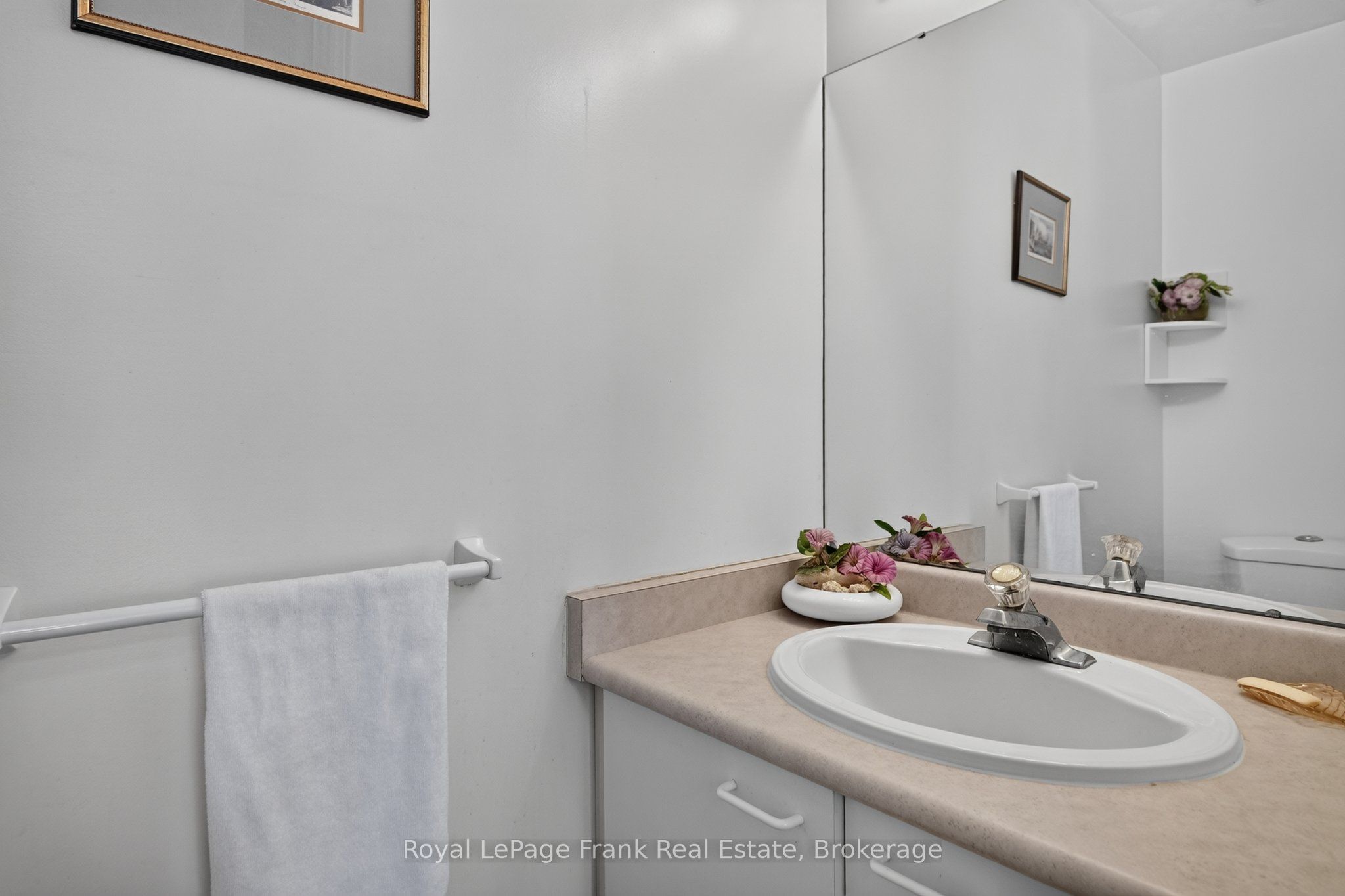 2 Ideal Point Road S Property Photo 27