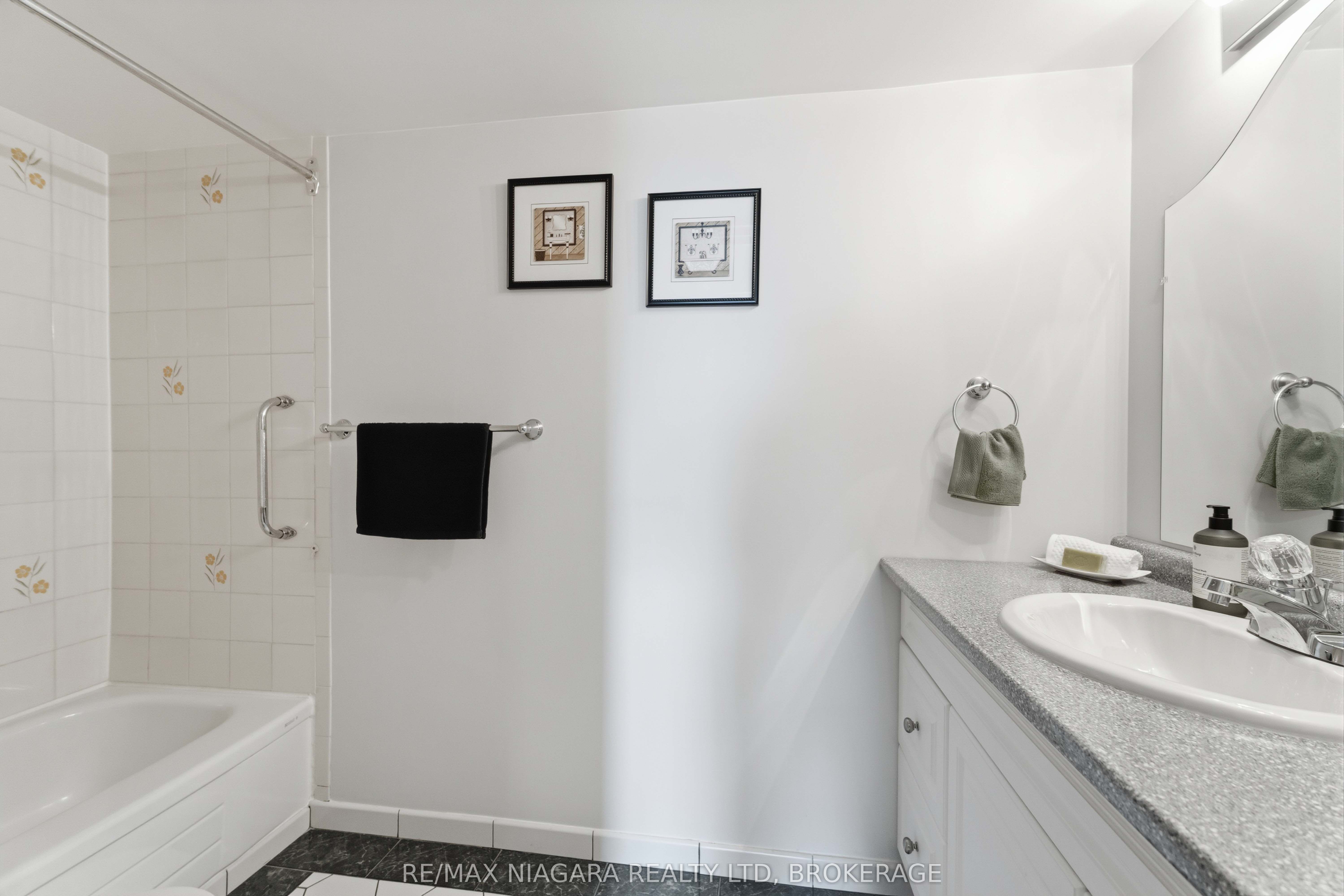7 Gale Crescent 1207 Property Photo 10