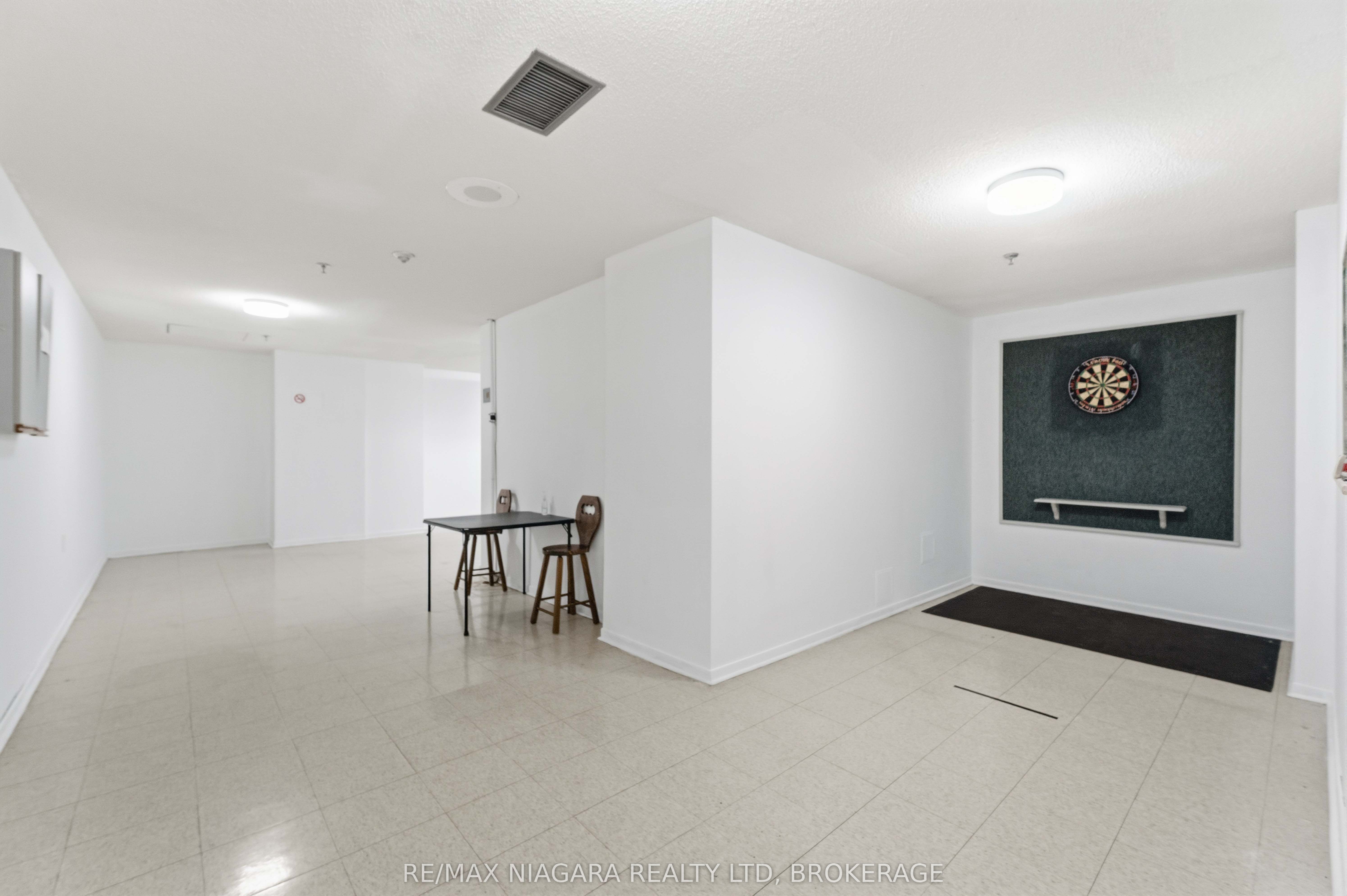 7 Gale Crescent 1207 Property Photo 24