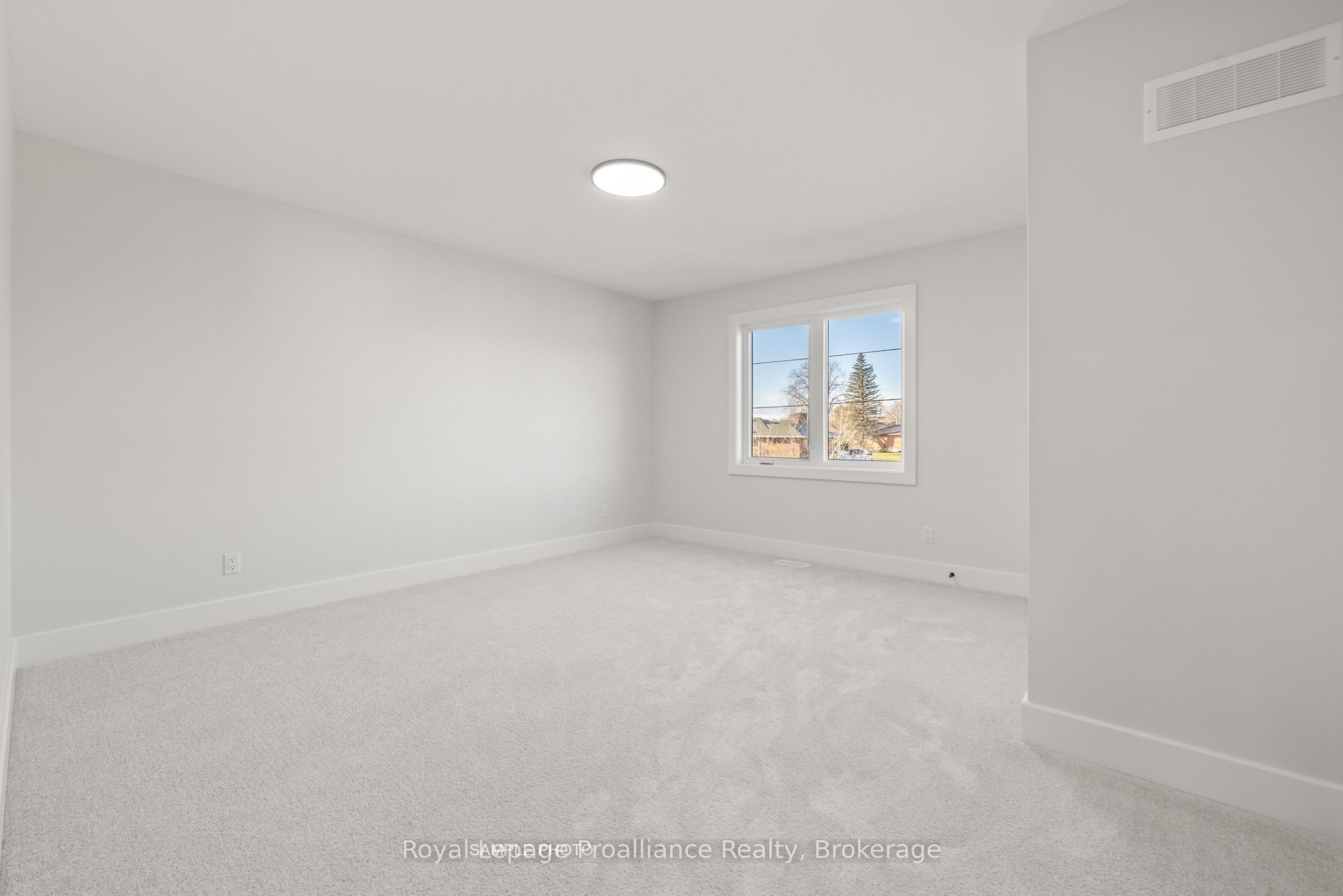 32 Fraser Drive Property Photo 28