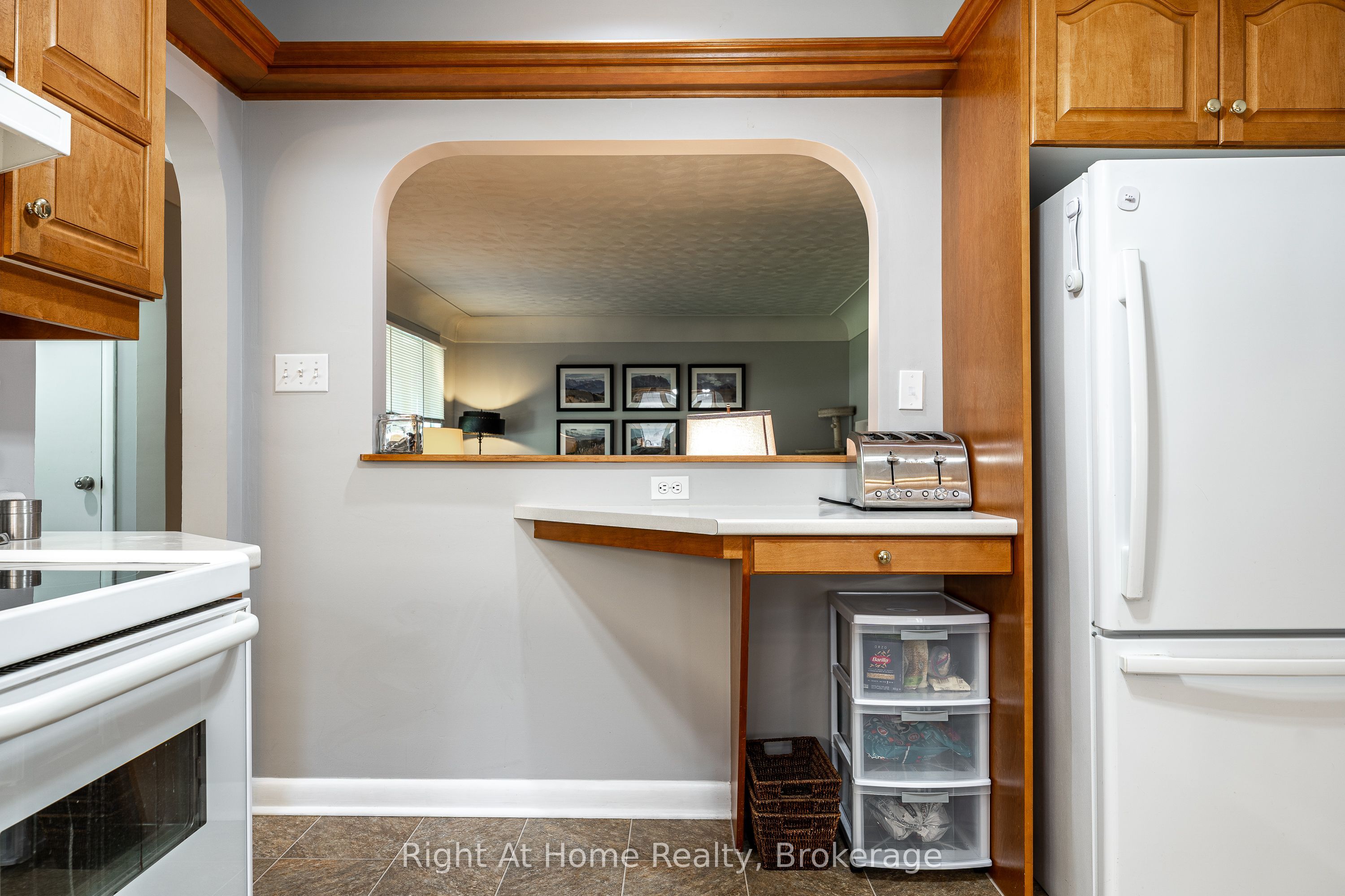 202 Easson Street Property Photo 23