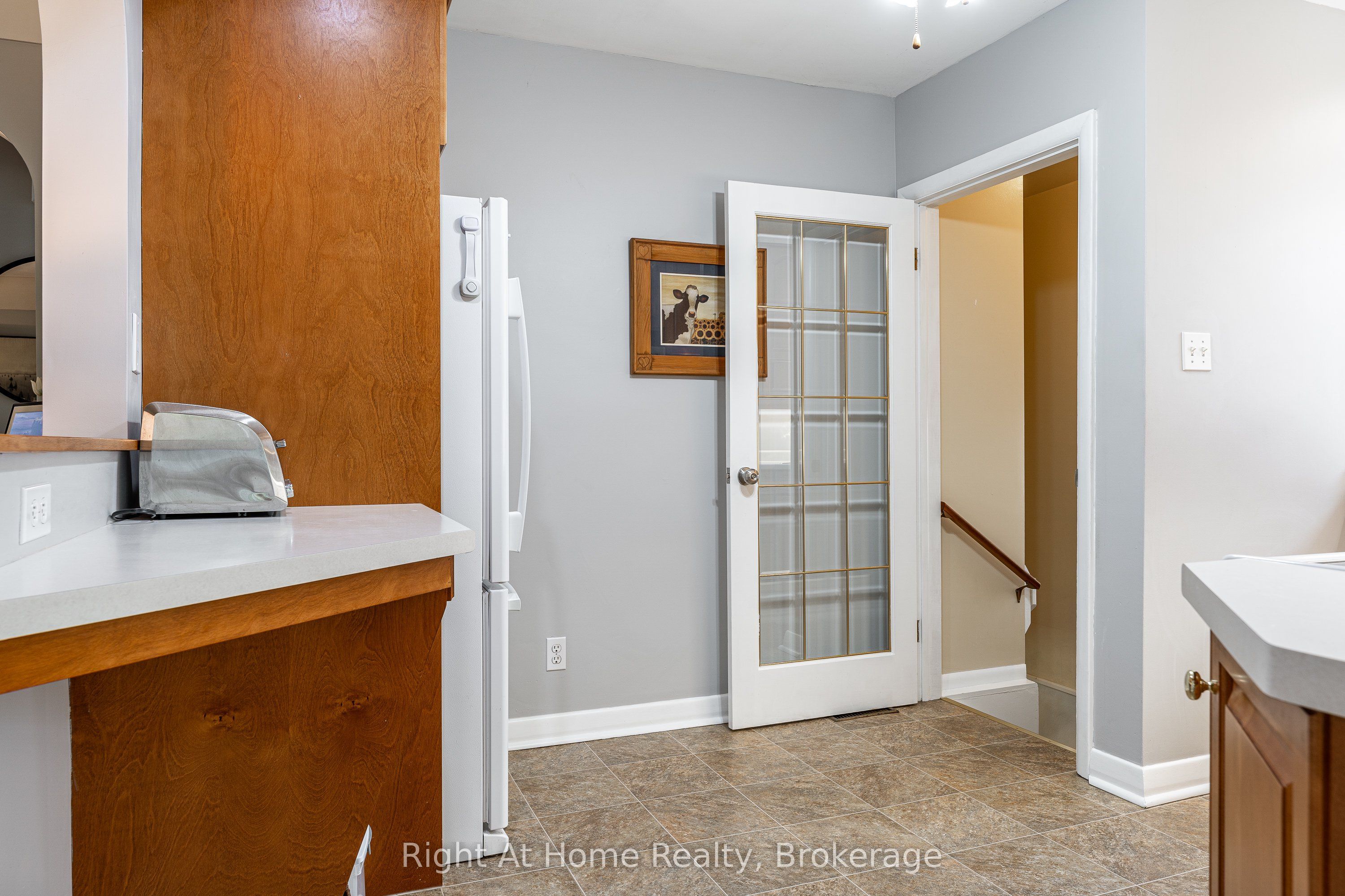 202 Easson Street Property Photo 24