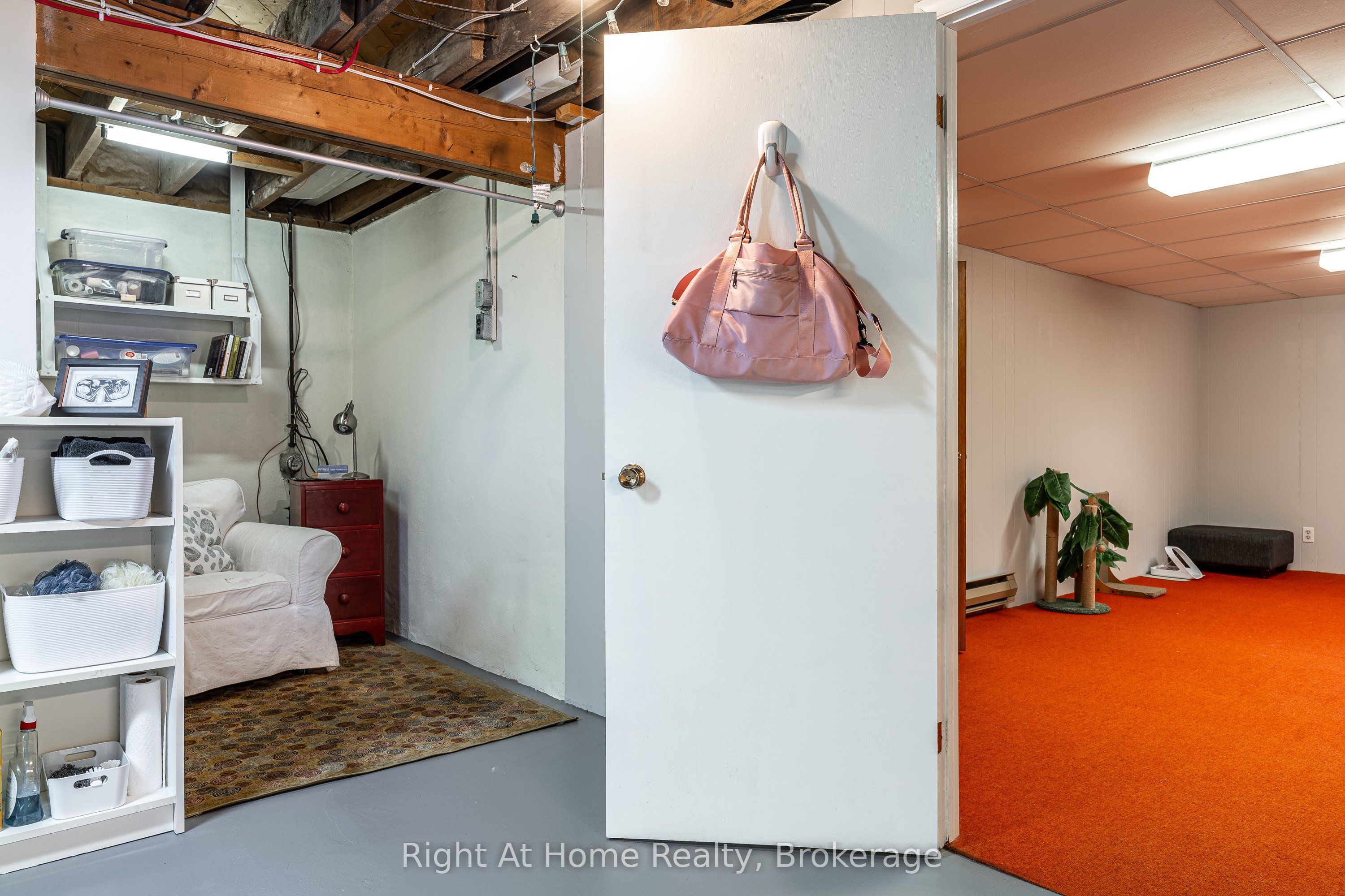 202 Easson Street Property Photo 38