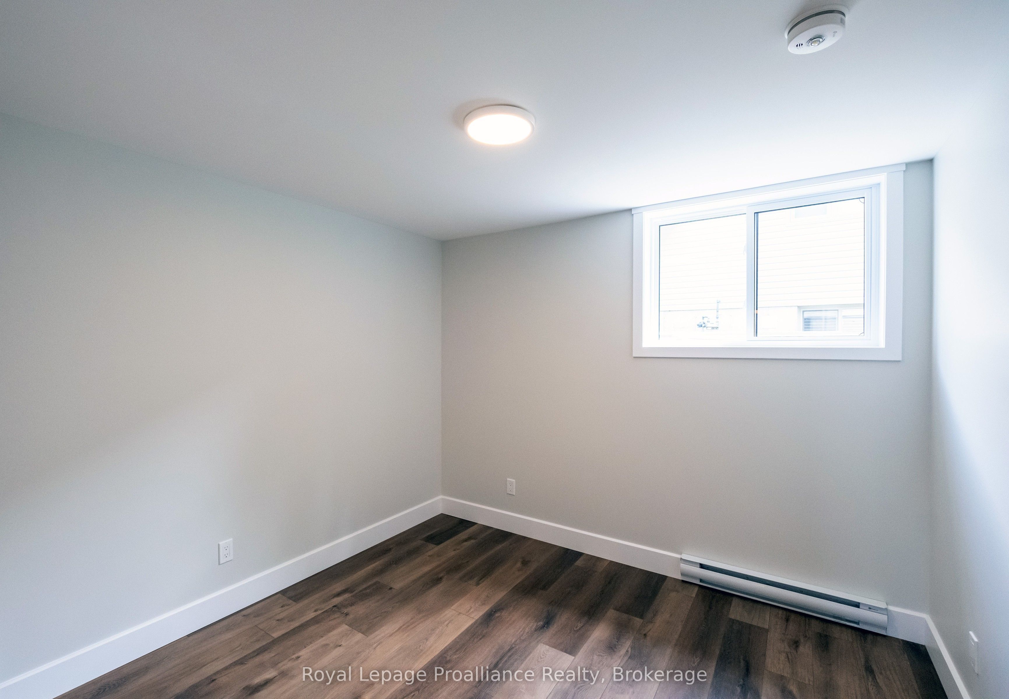166 Sienna Avenue B Property Photo 21