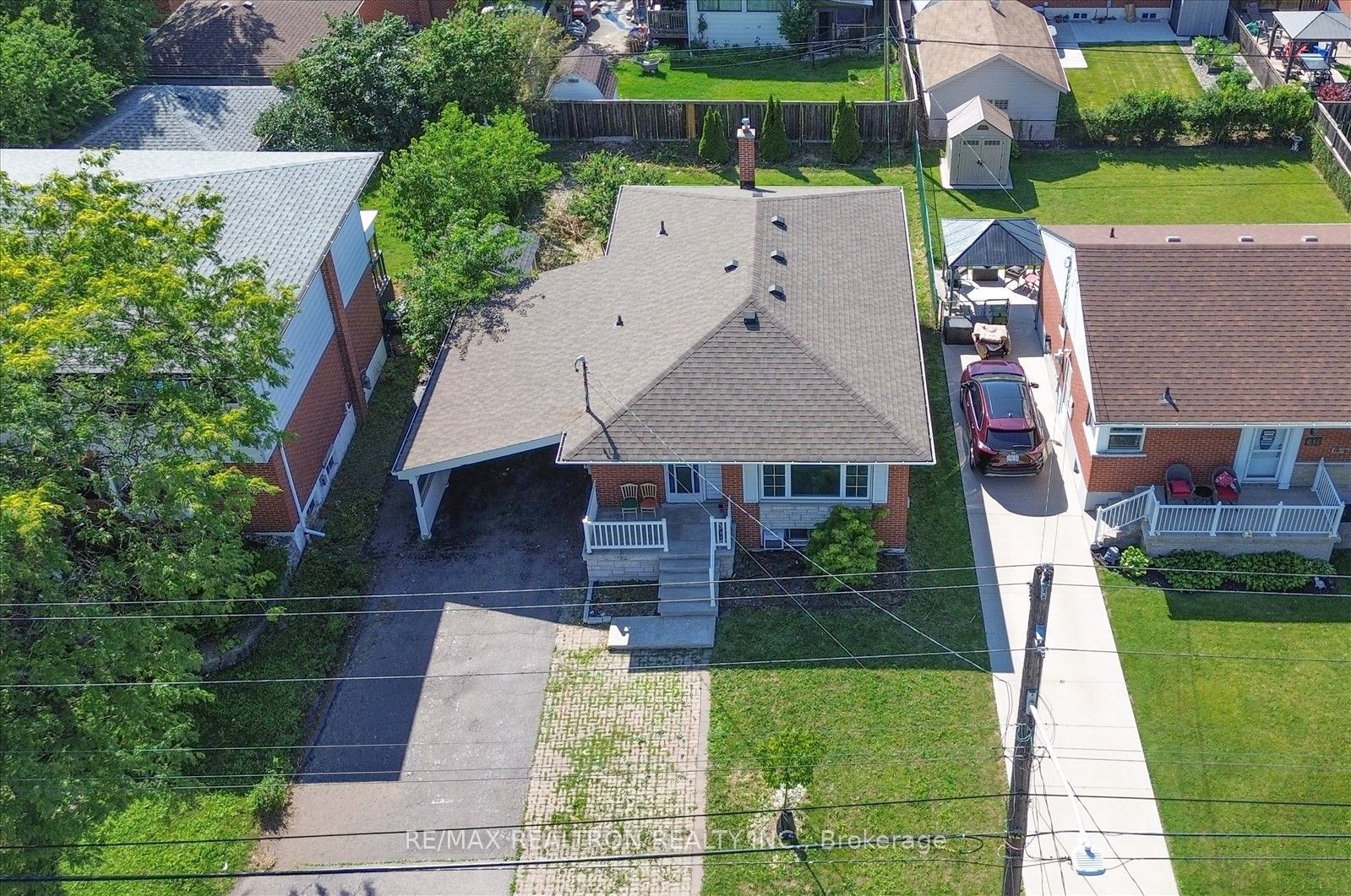 618 Upper Ottawa Street Property Photo 3