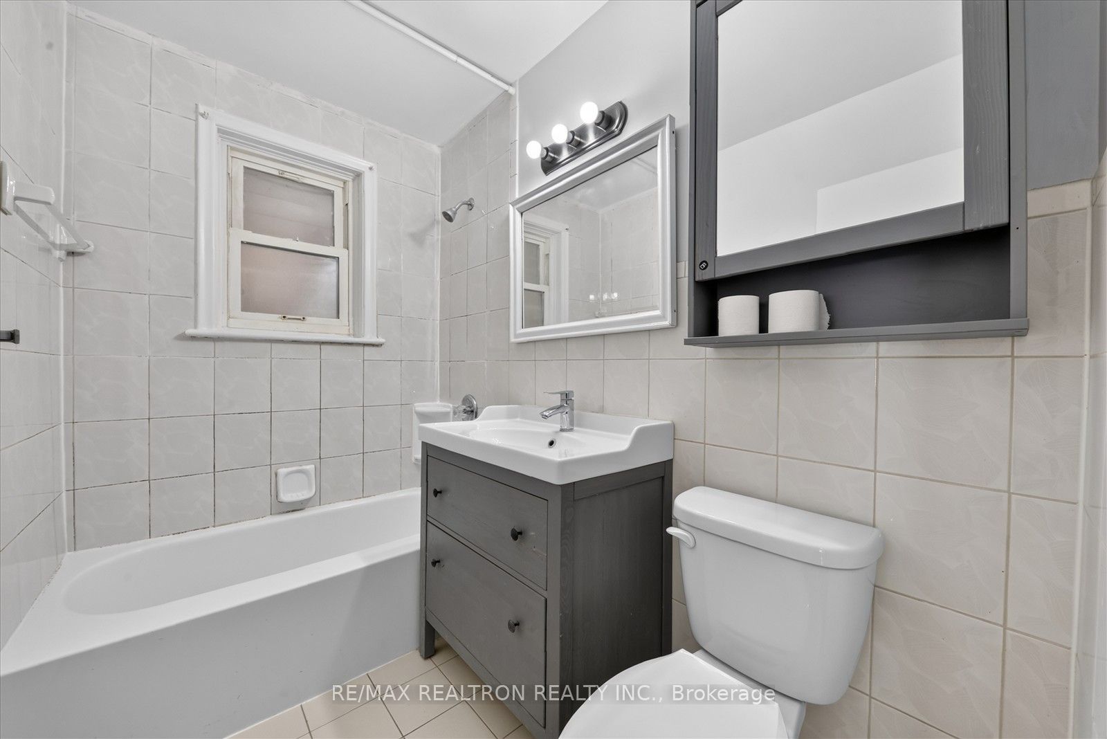 618 Upper Ottawa Street Property Photo 12