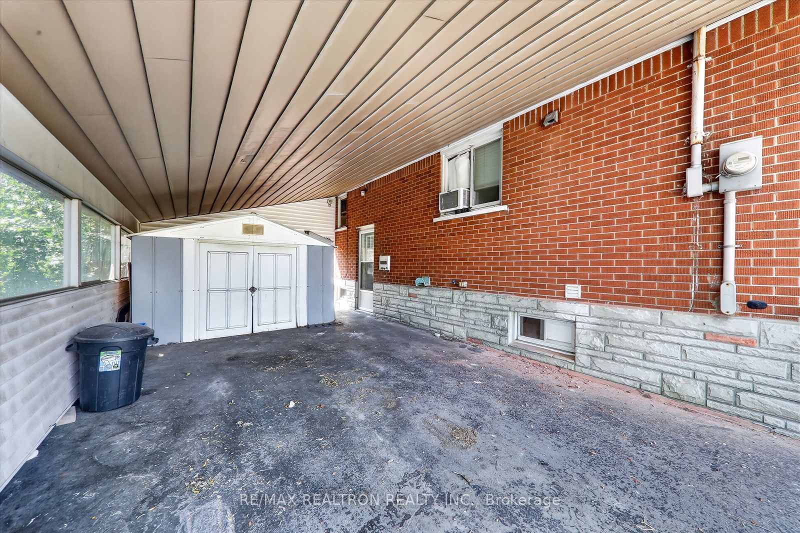 618 Upper Ottawa Street Property Photo 29