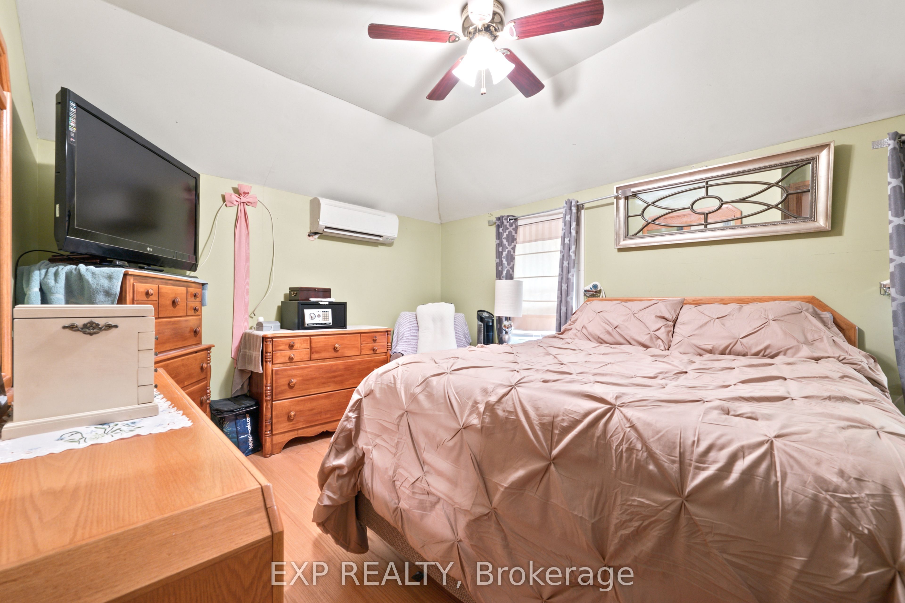 111 Macdonald Street Property Photo 29