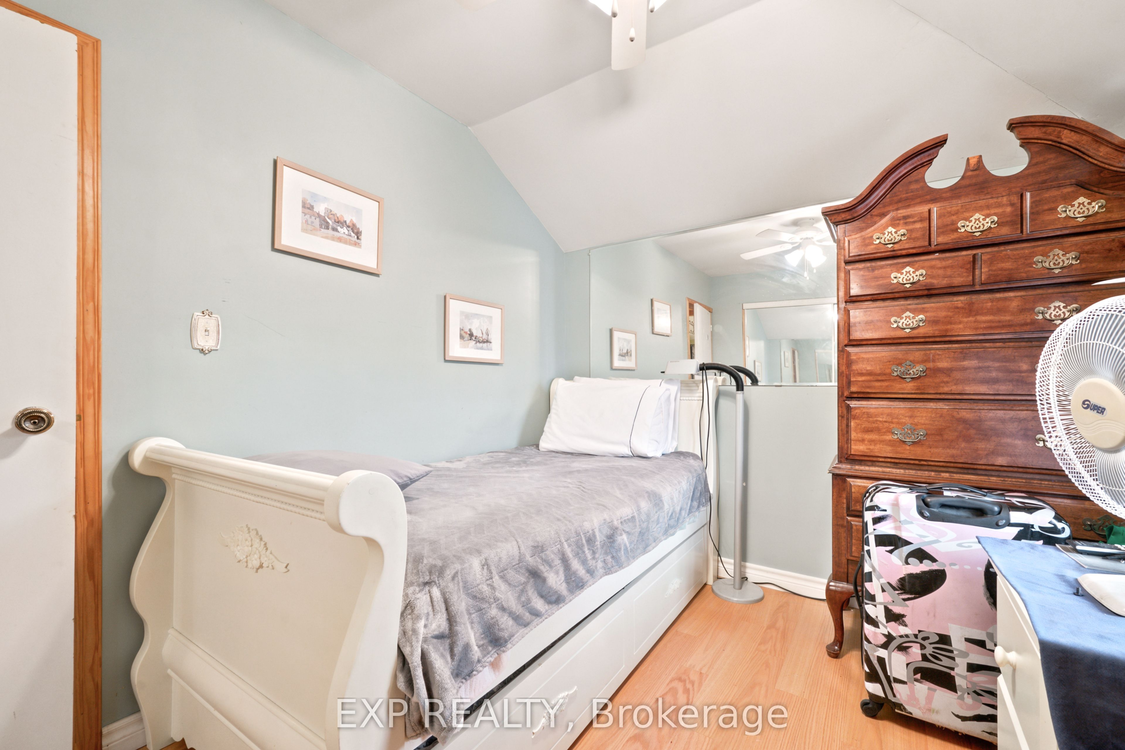 111 Macdonald Street Property Photo 31
