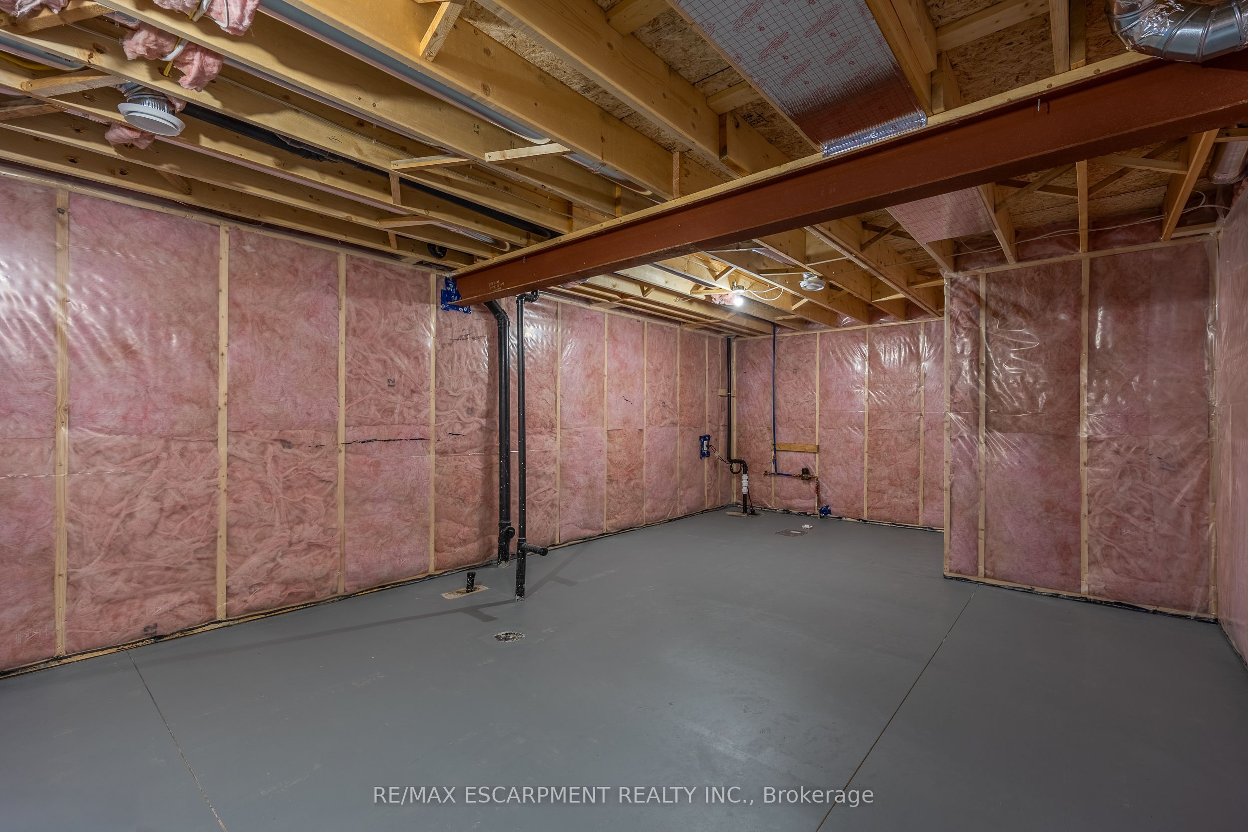 88 Craddock Boulevard Property Photo 22
