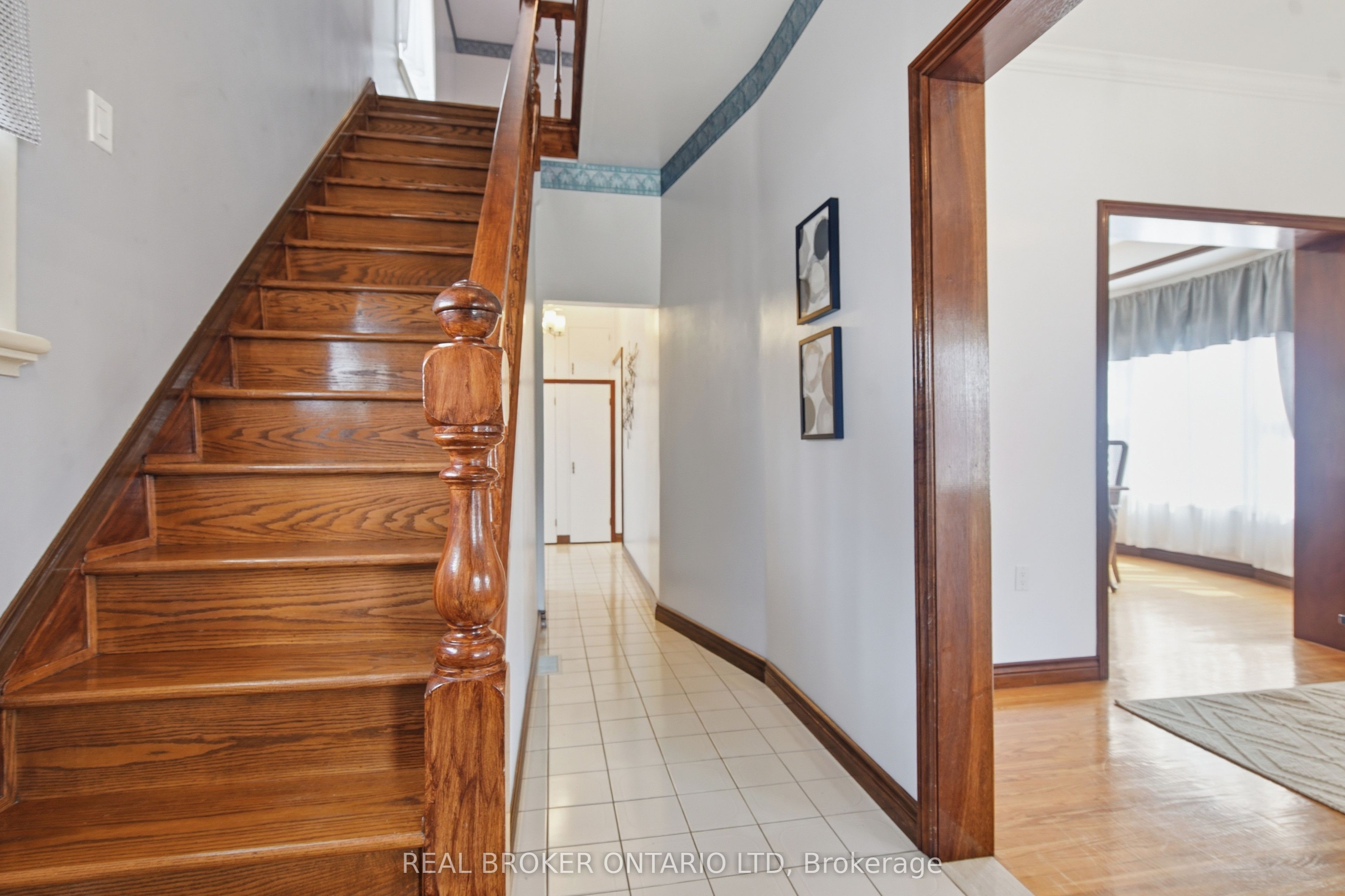 908 William Street Property Photo 5