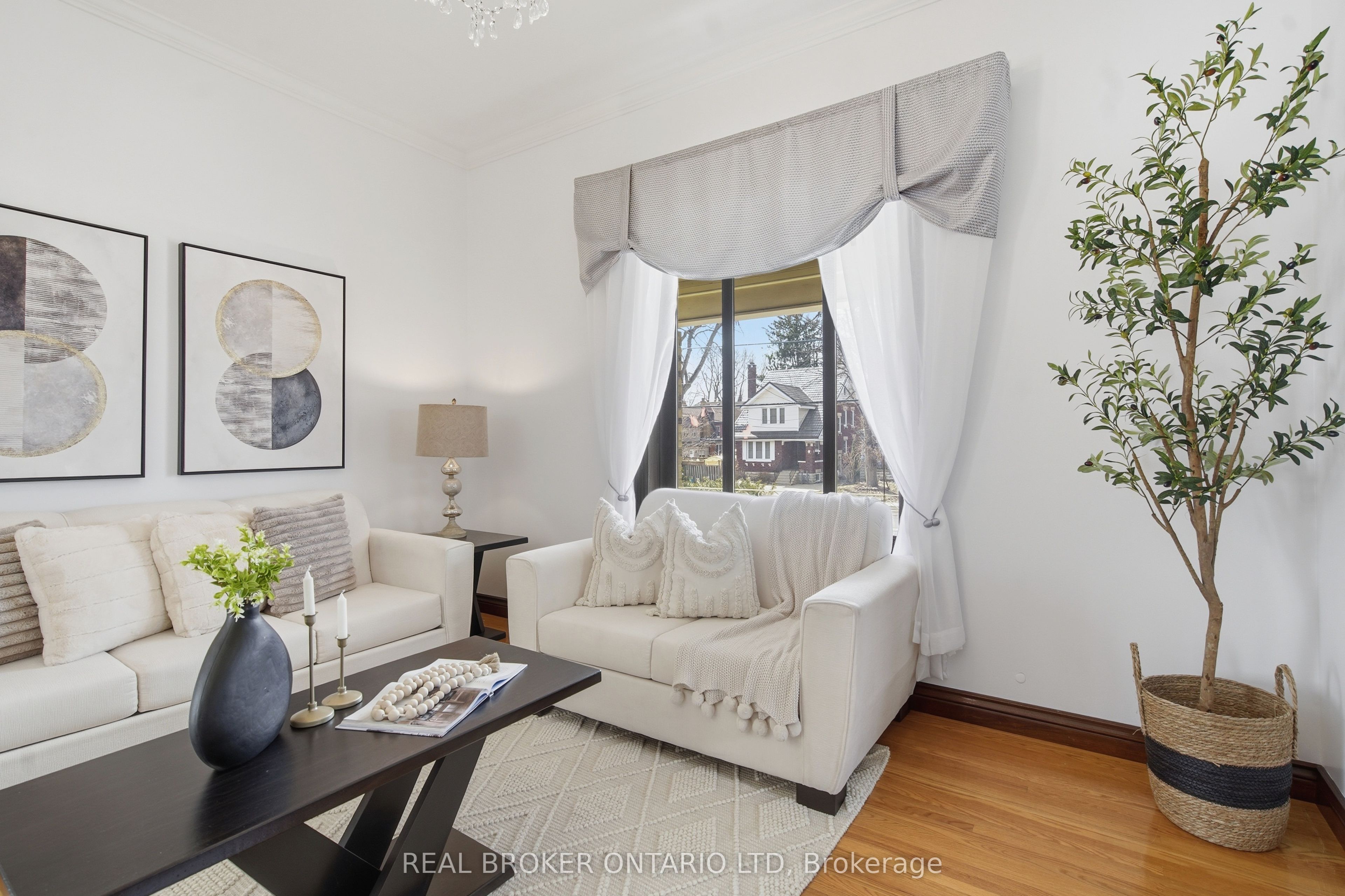 908 William Street Property Photo 6