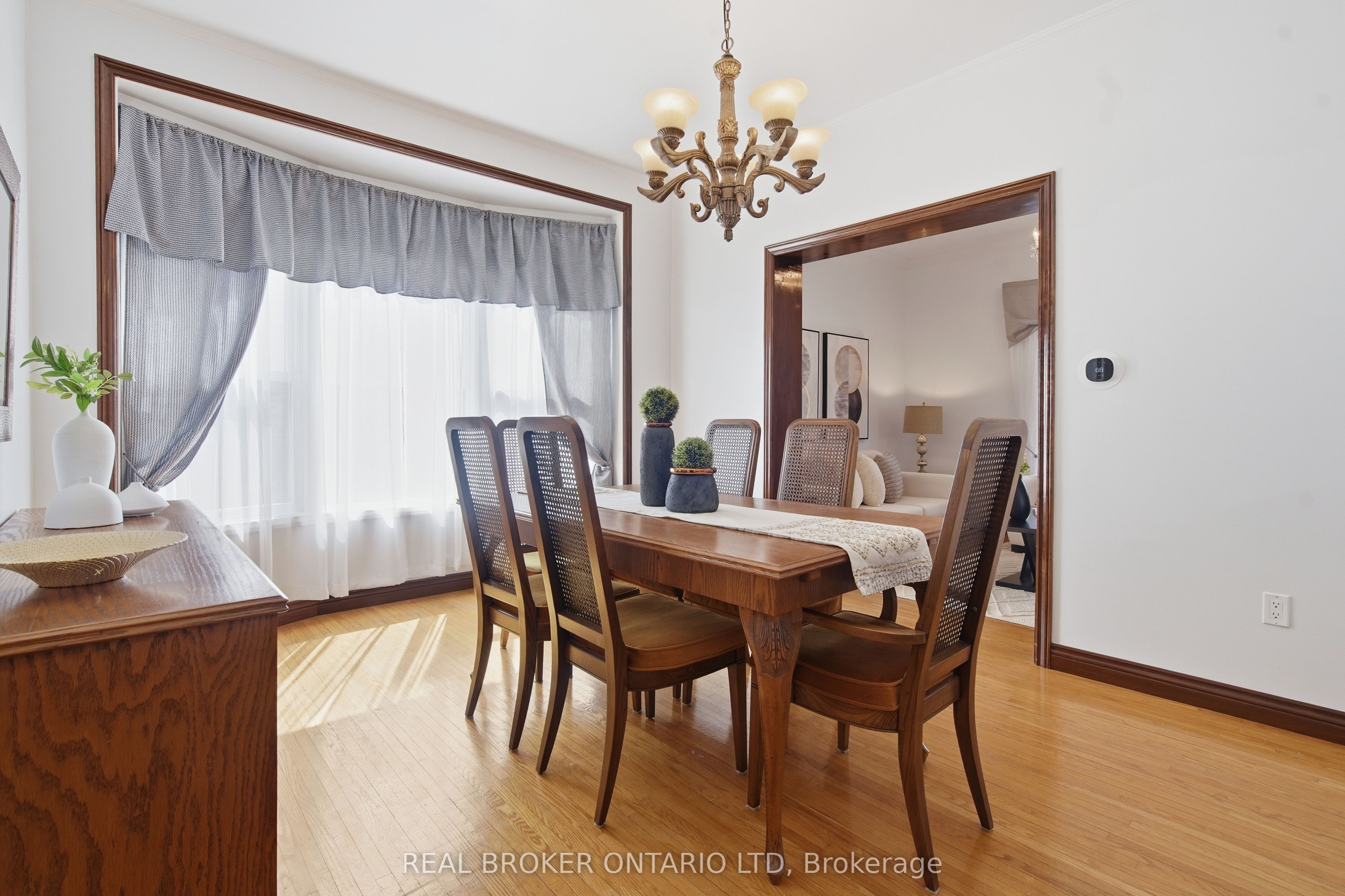 908 William Street Property Photo 8