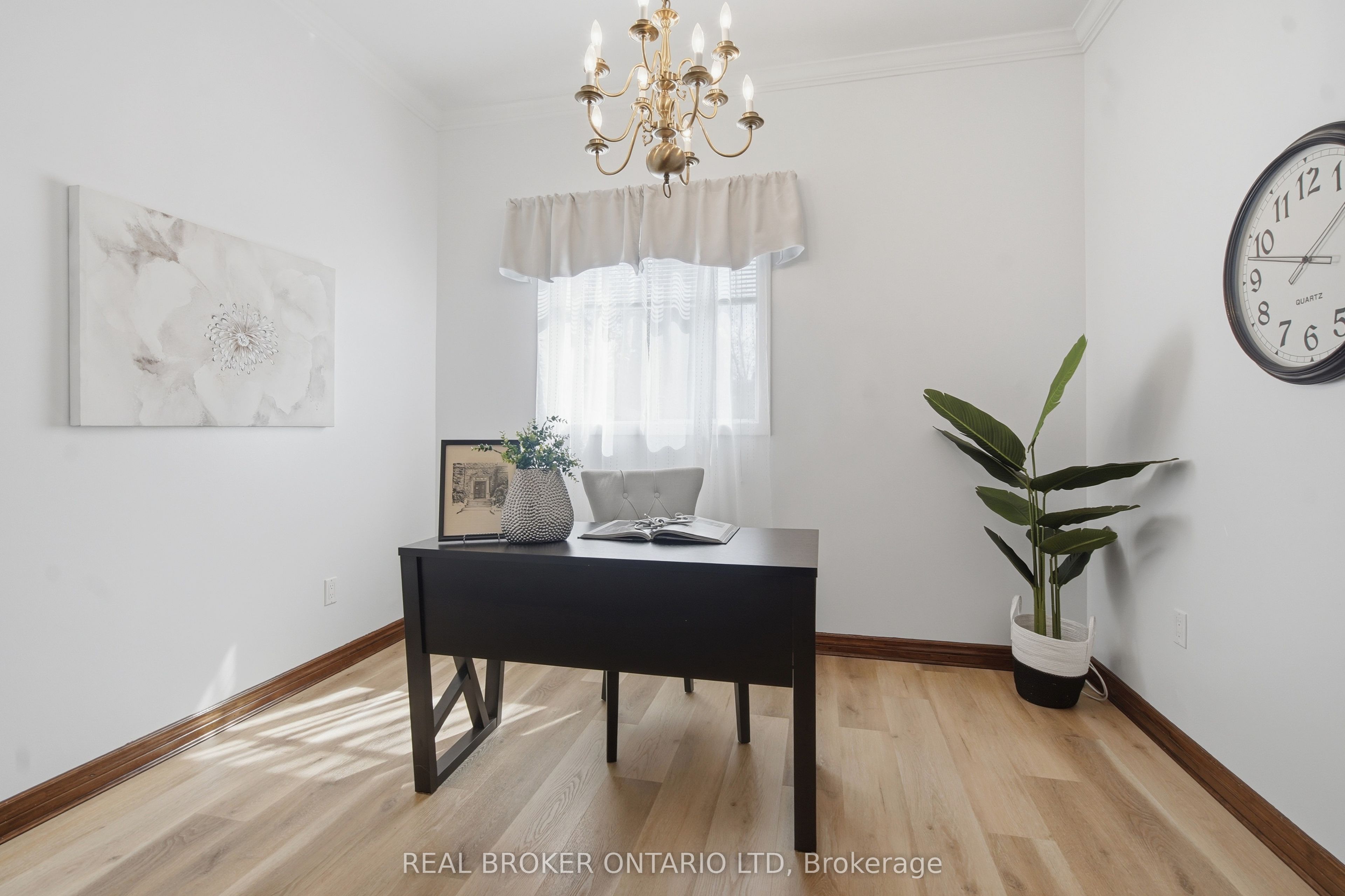 908 William Street Property Photo 10