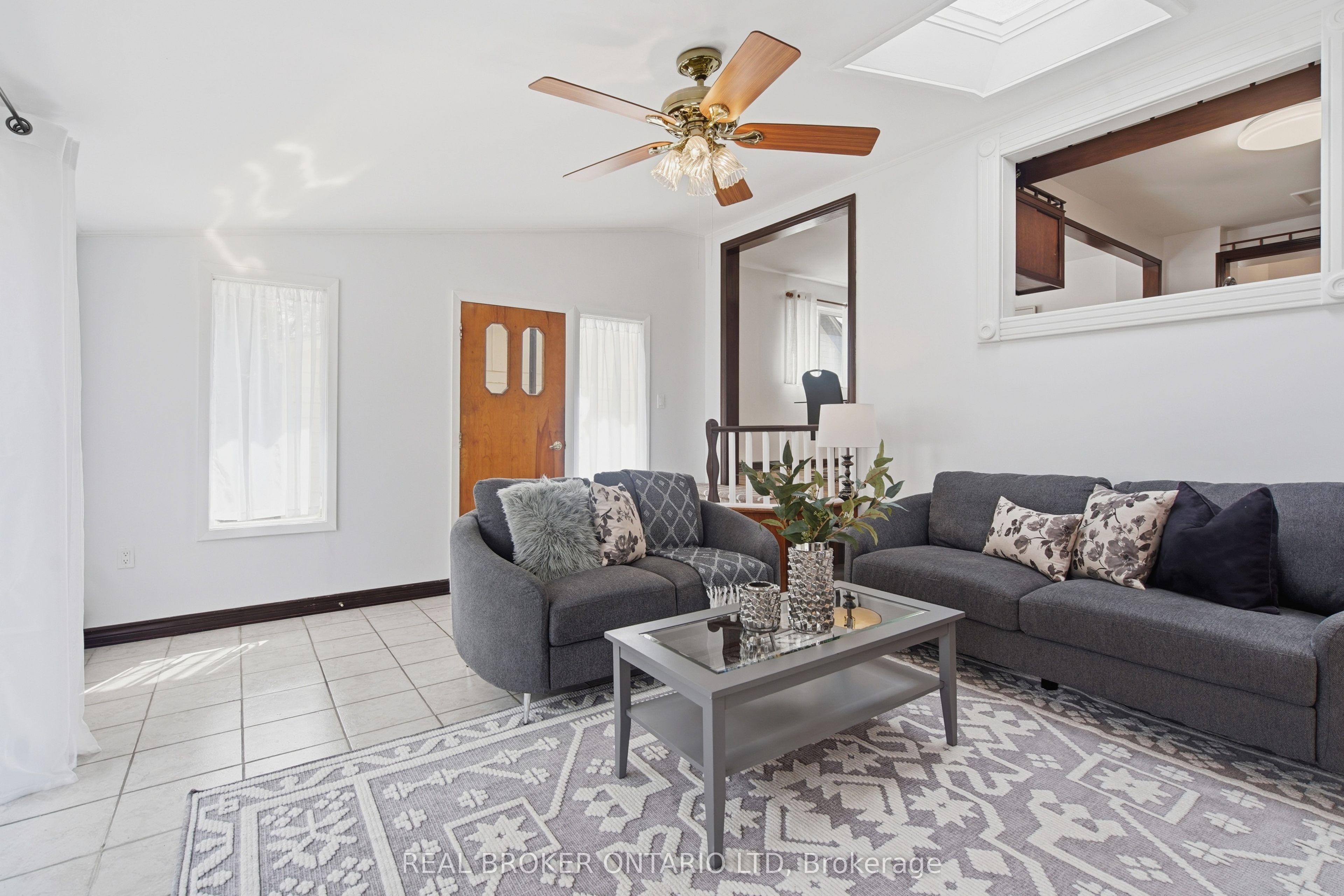 908 William Street Property Photo 13