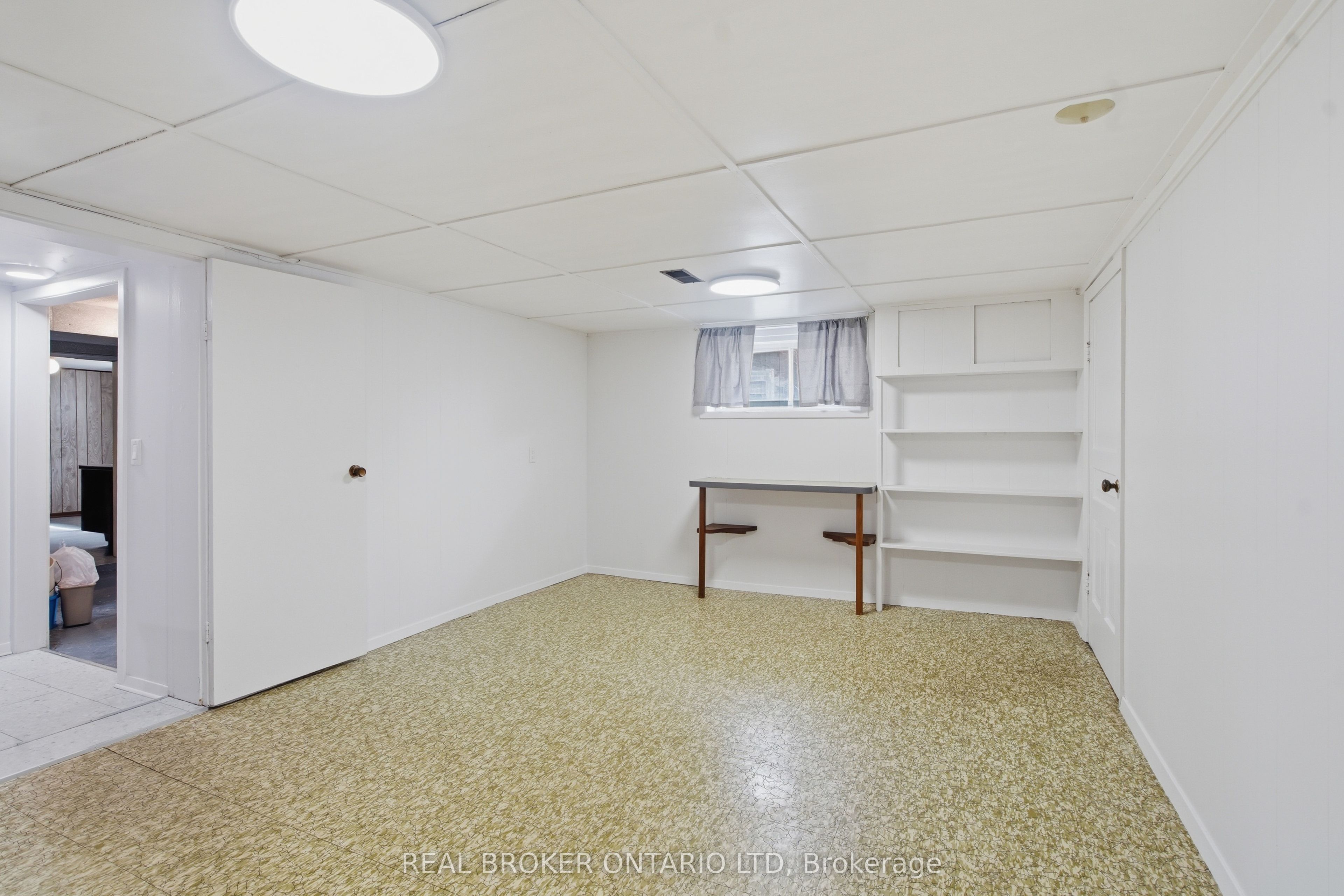 908 William Street Property Photo 29