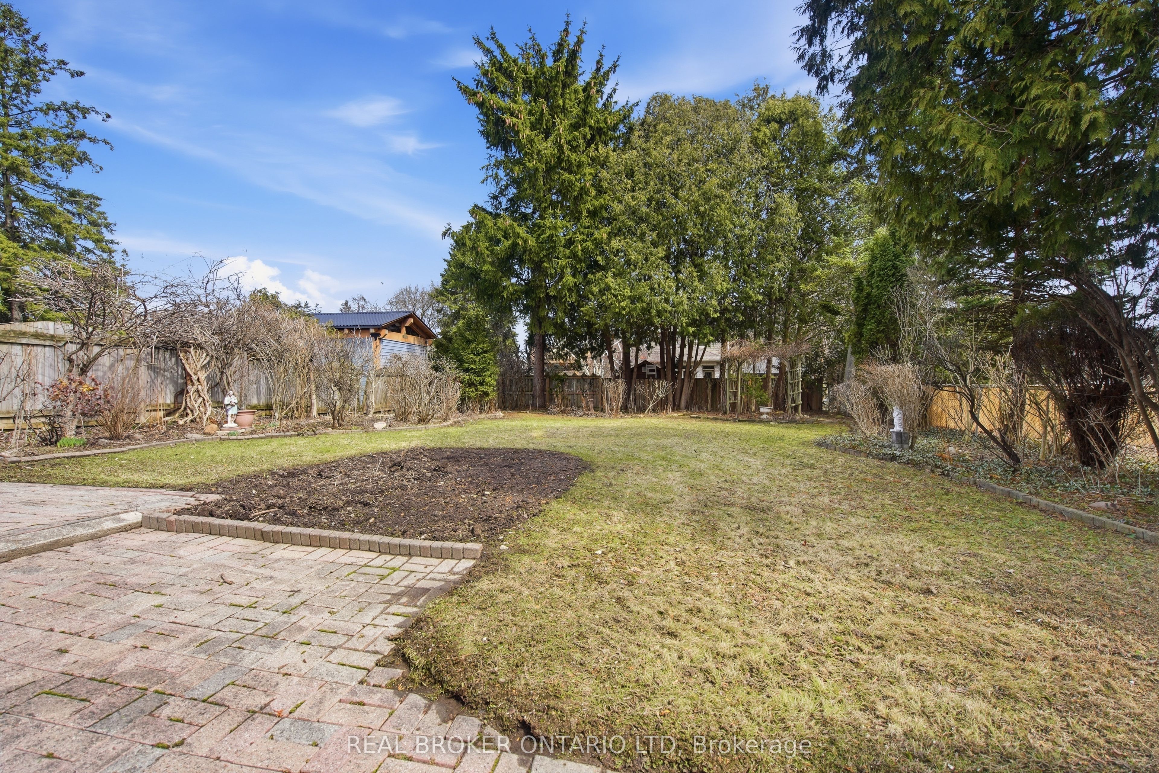 908 William Street Property Photo 35