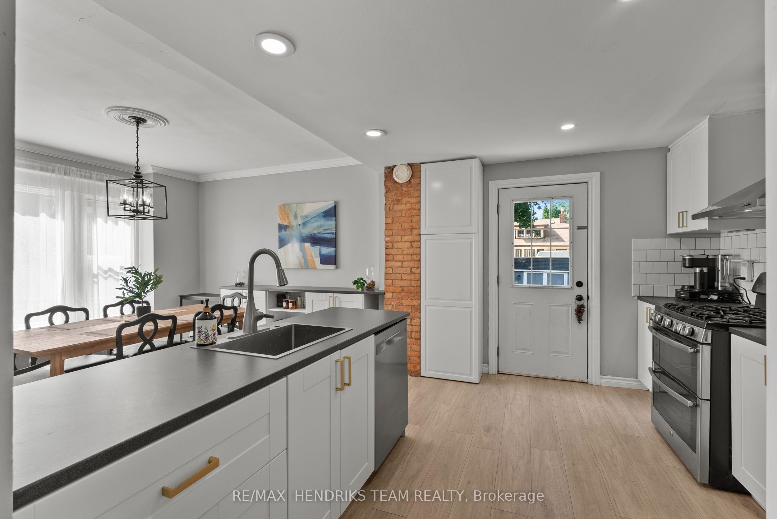 69 Chaplin Avenue Property Photo 17