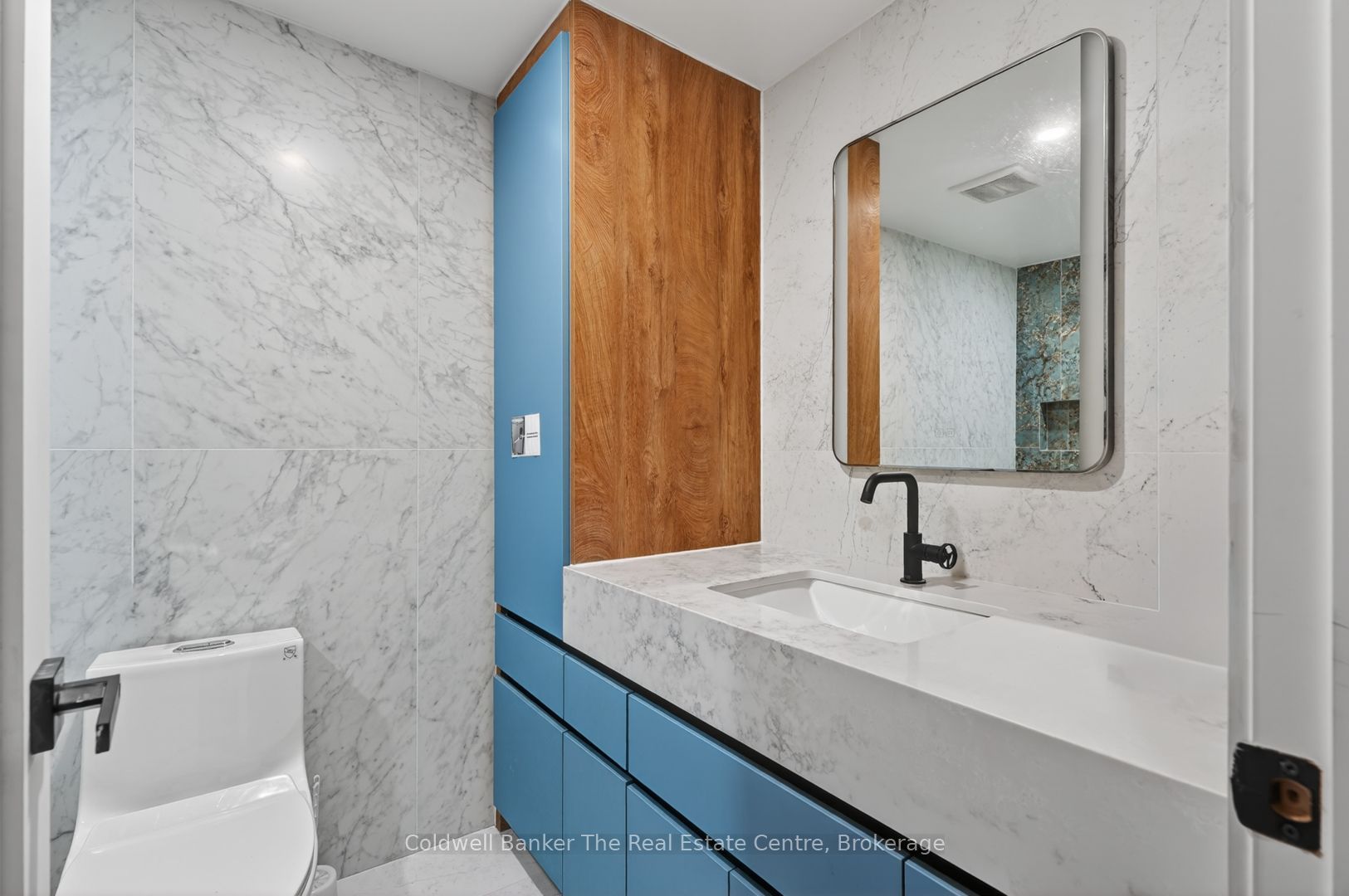 1079 Severn River Road Property Photo 15