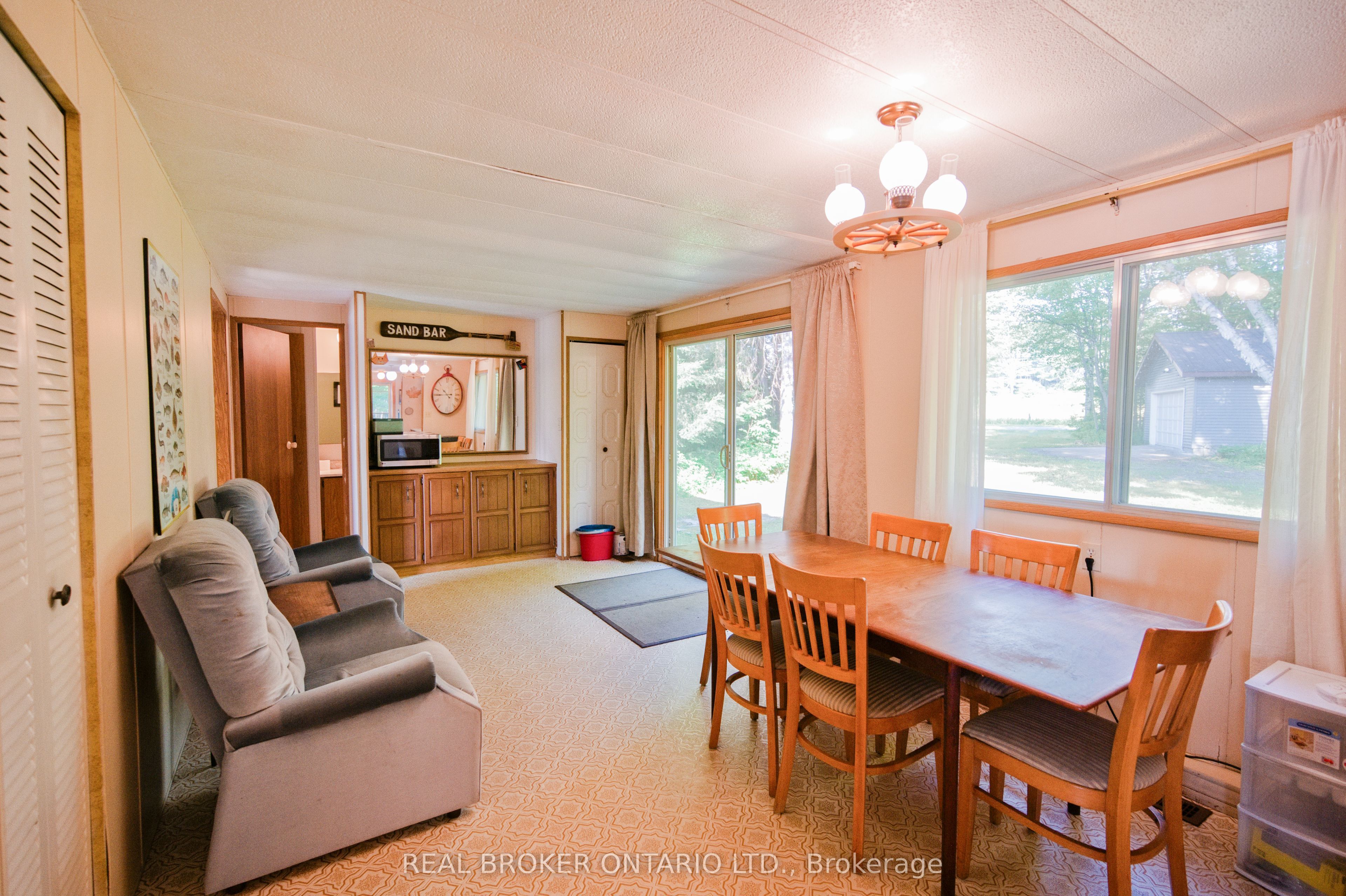 107 Scarlett Road Property Photo 12