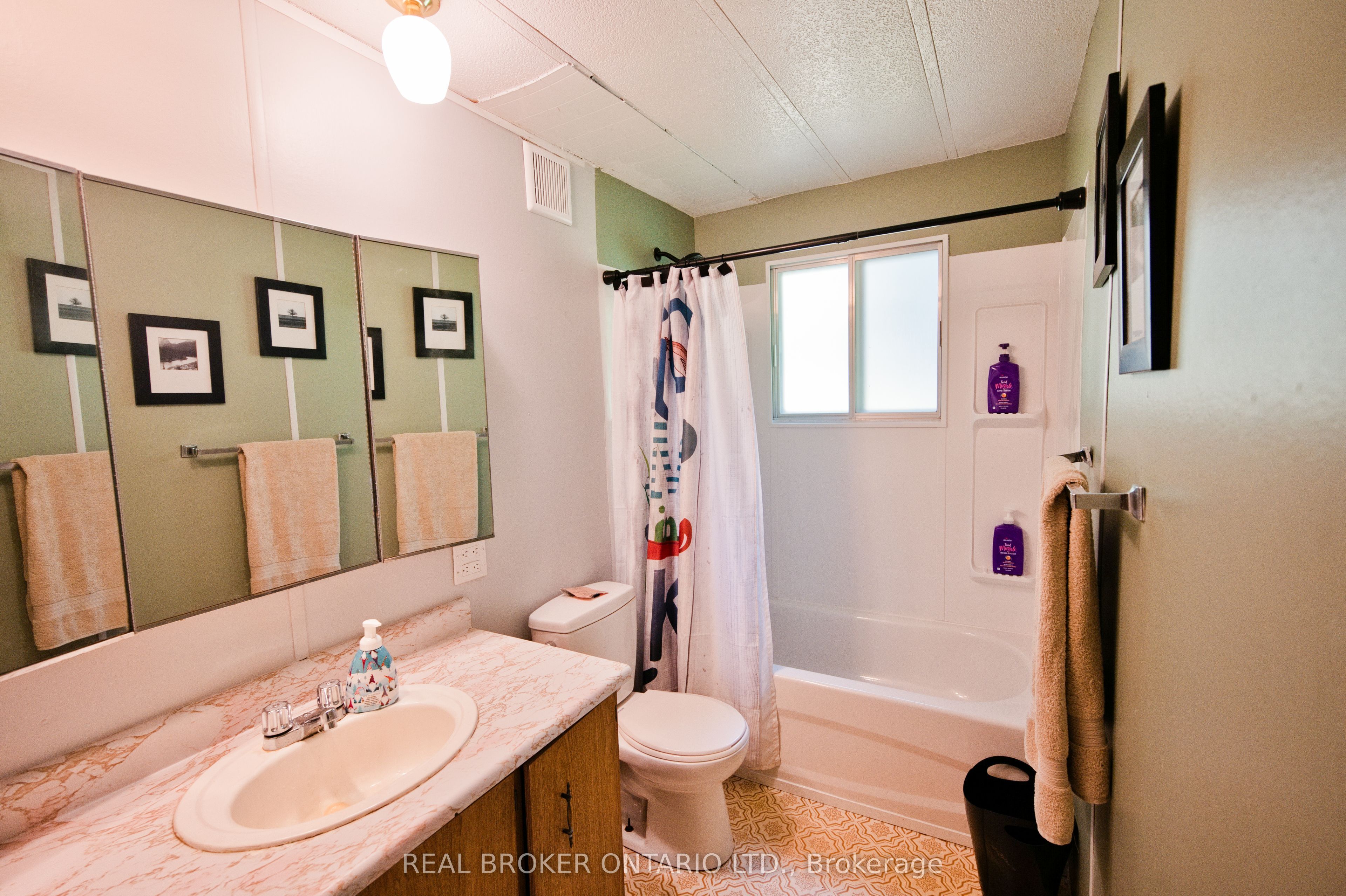 107 Scarlett Road Property Photo 15