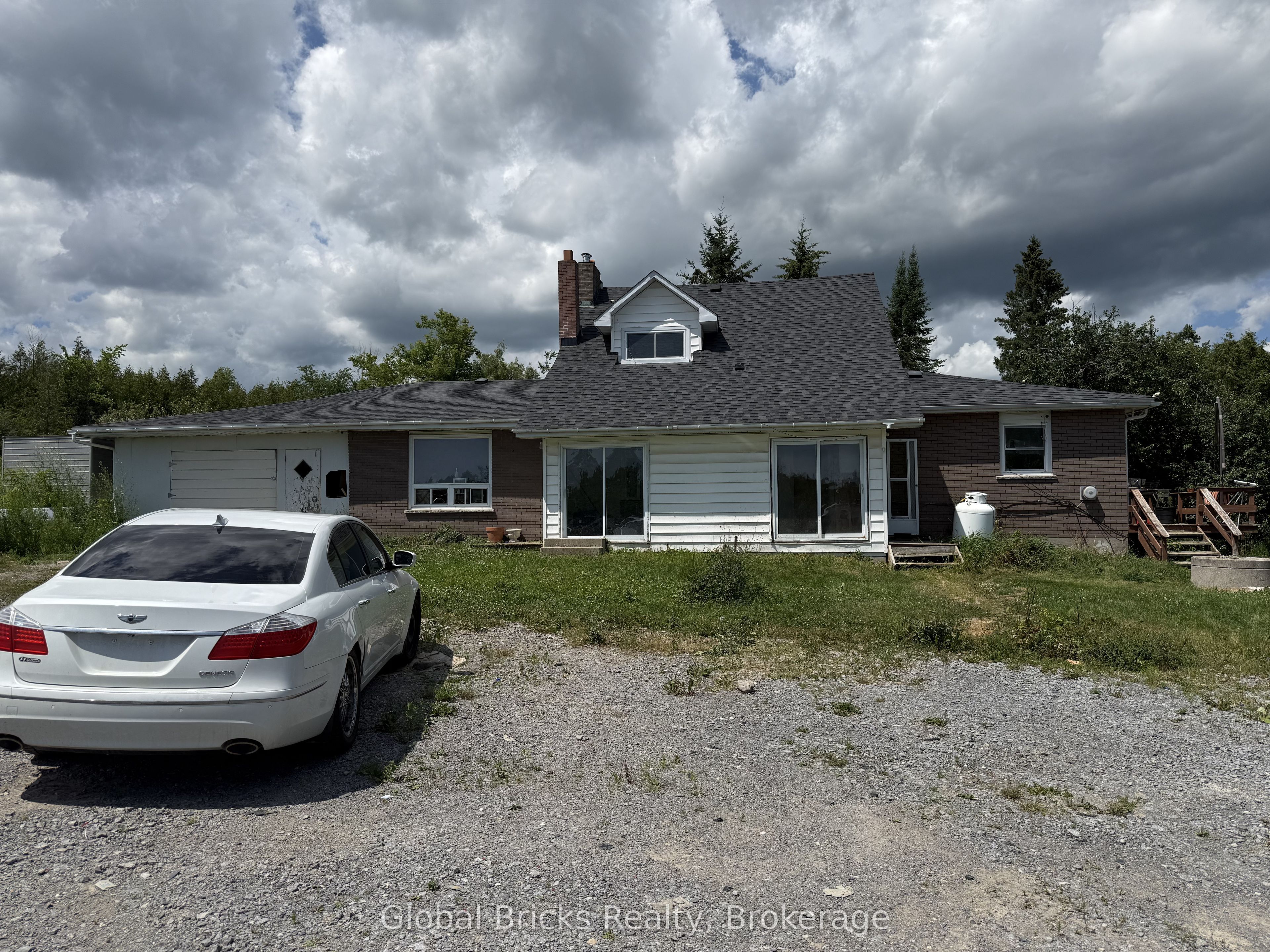 2420 Providence Line Property Photo 1