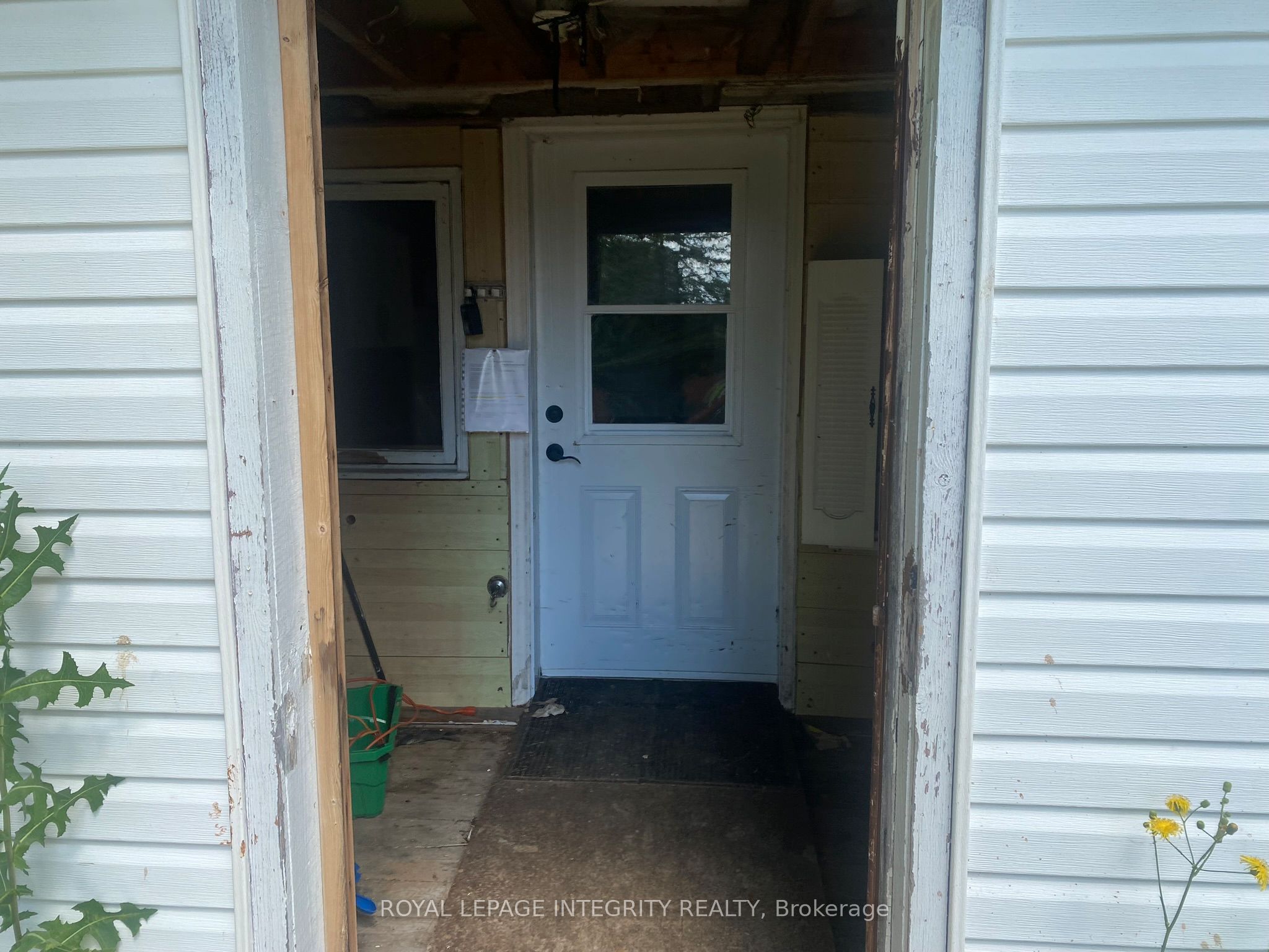 2415 Du Lac Road Property Photo 4