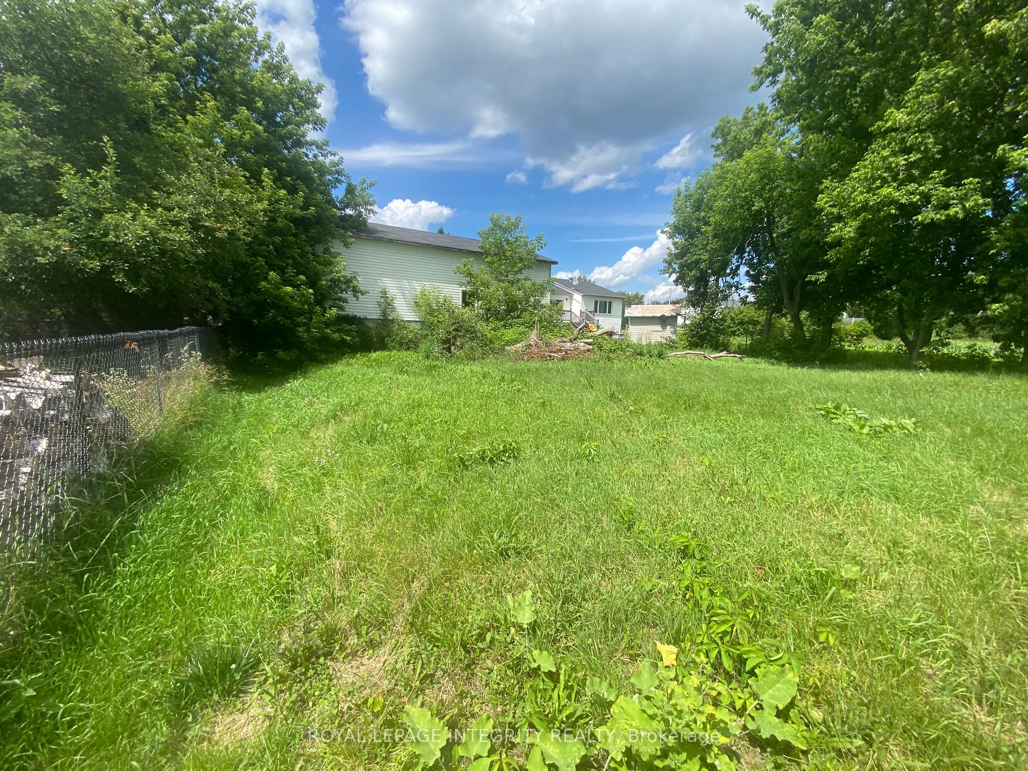 2415 Du Lac Road Property Photo 10