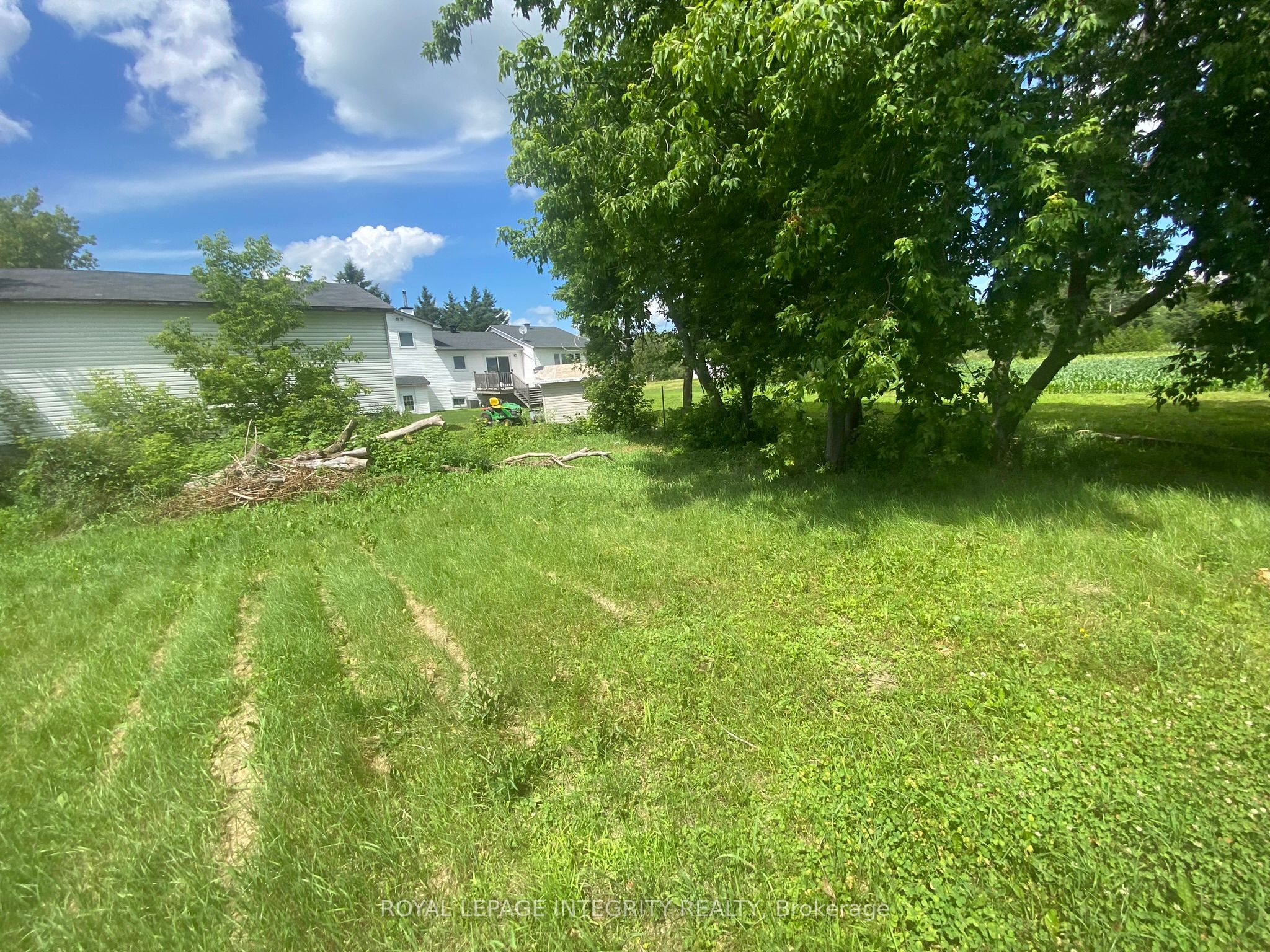 2415 Du Lac Road Property Photo 12
