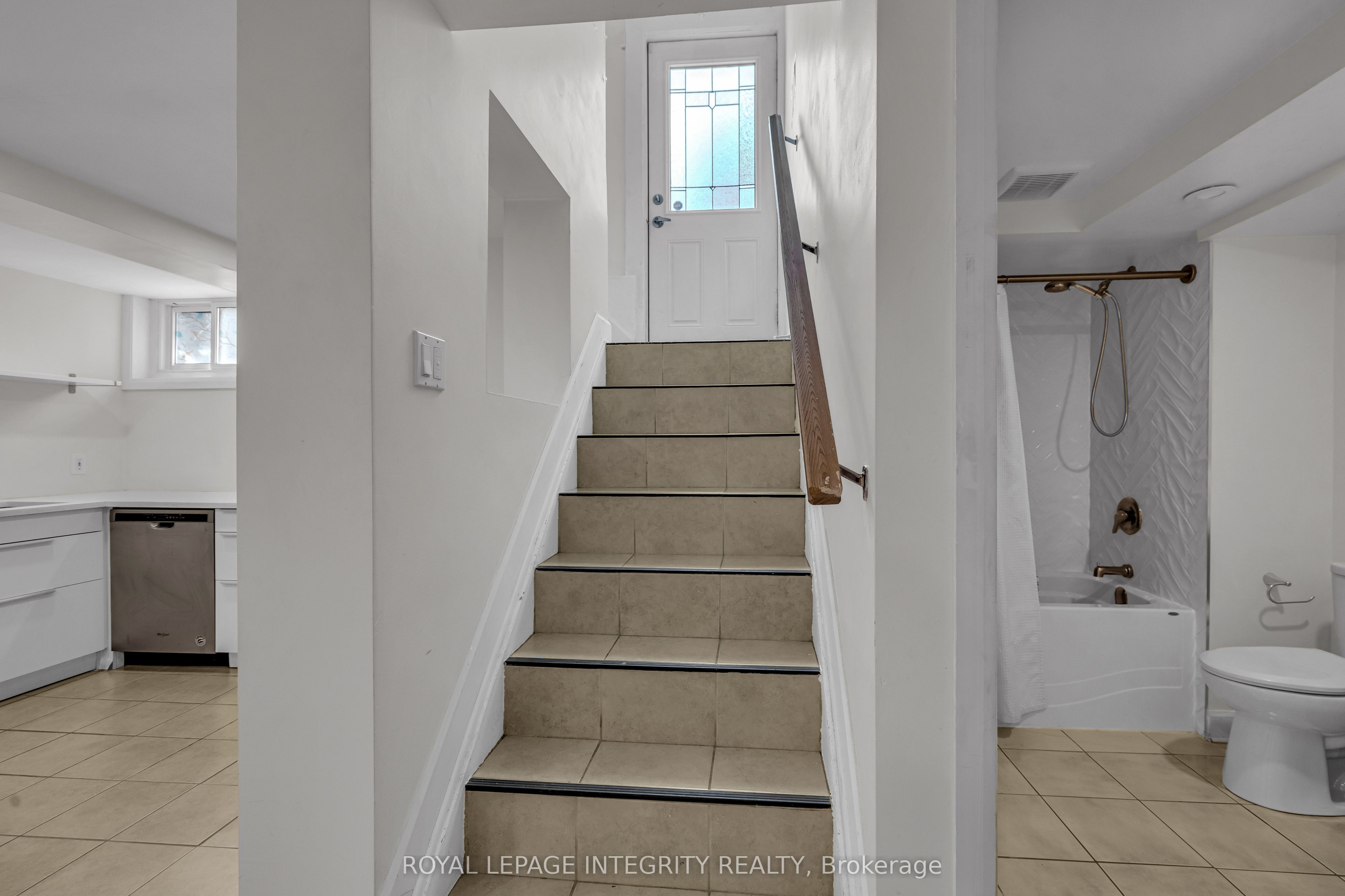924 Rex Avenue Property Photo 4