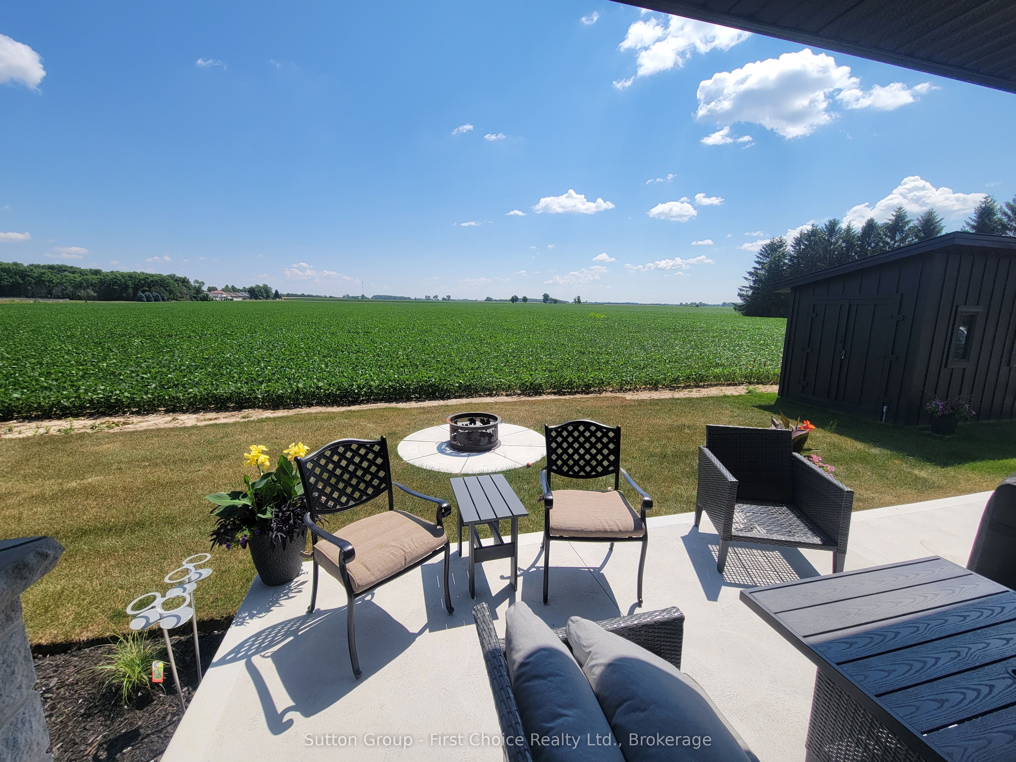 128 Rowe Avenue Property Photo 47