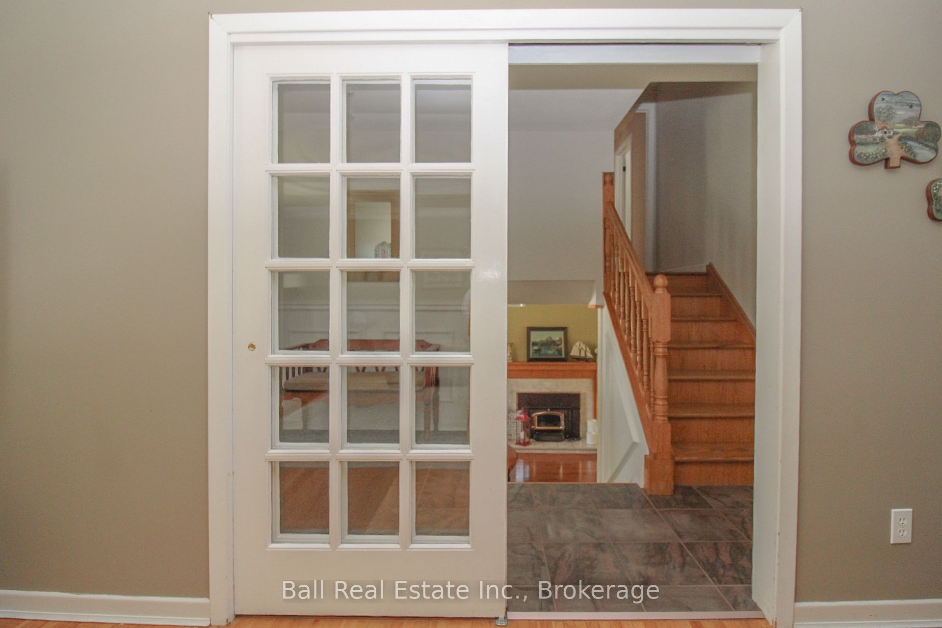 1559 Westbrook Drive Property Photo 7