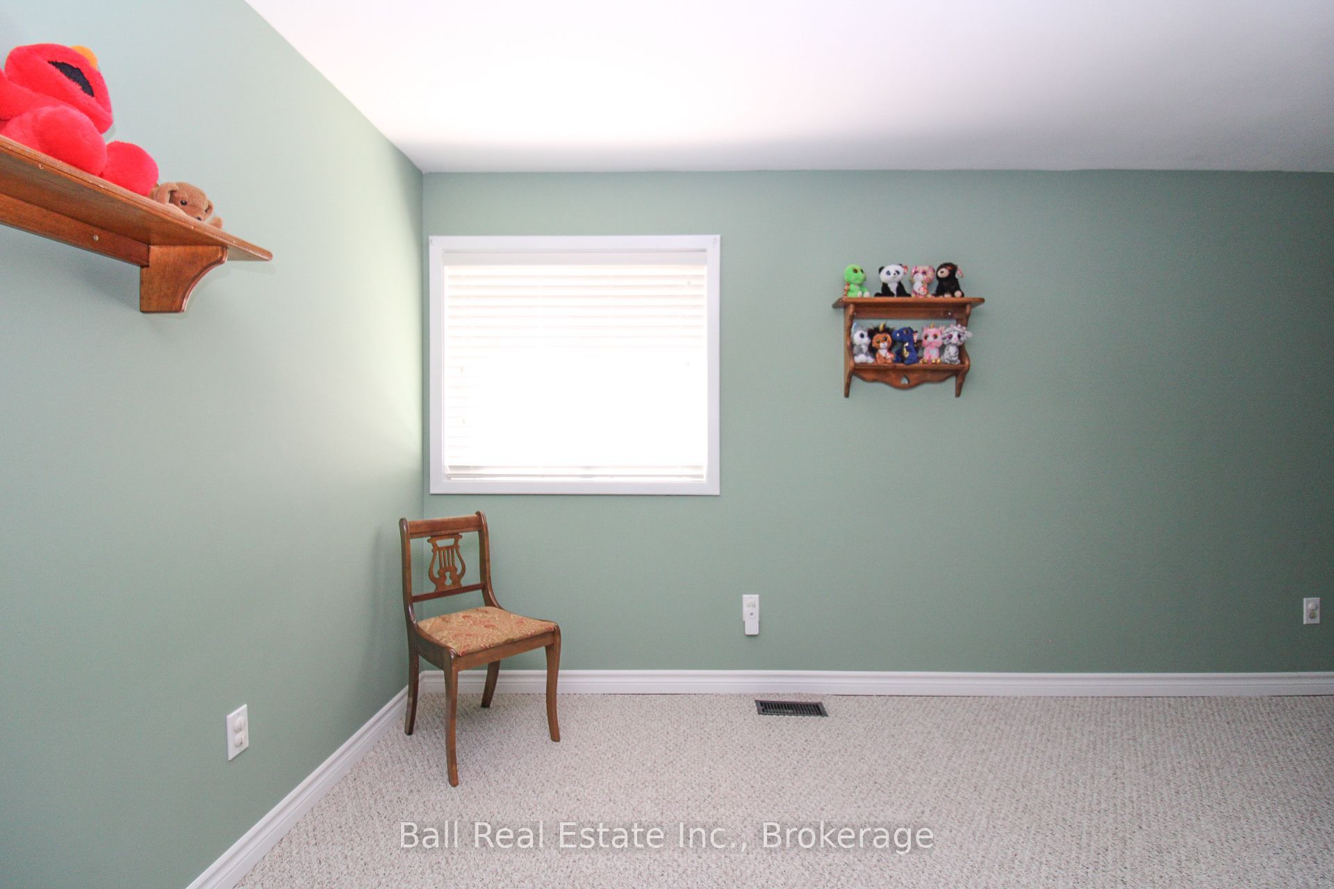 1559 Westbrook Drive Property Photo 17